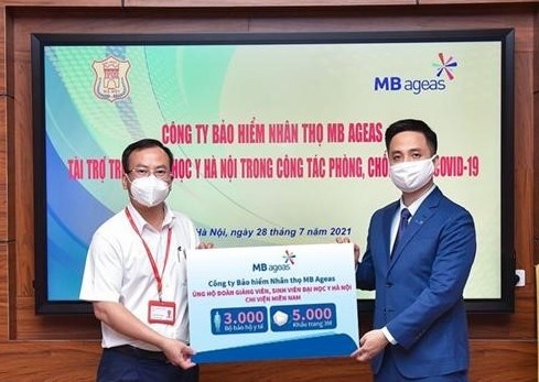 MB Ageas Life dong hanh cung nguoi dan chong dich hinh anh