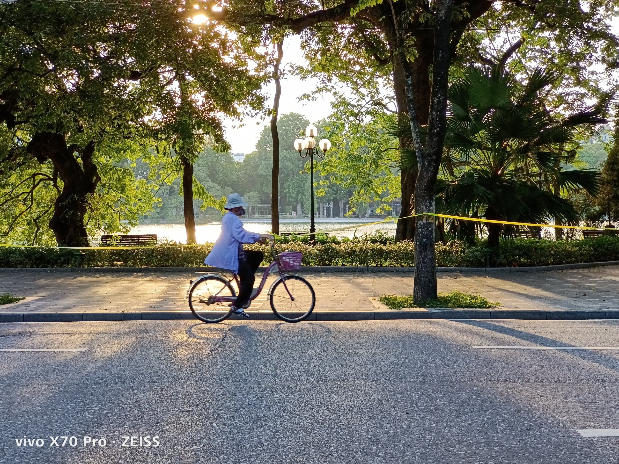 Vivo X70 Pro ảnh 6 Vivo X70 Pro anh 6