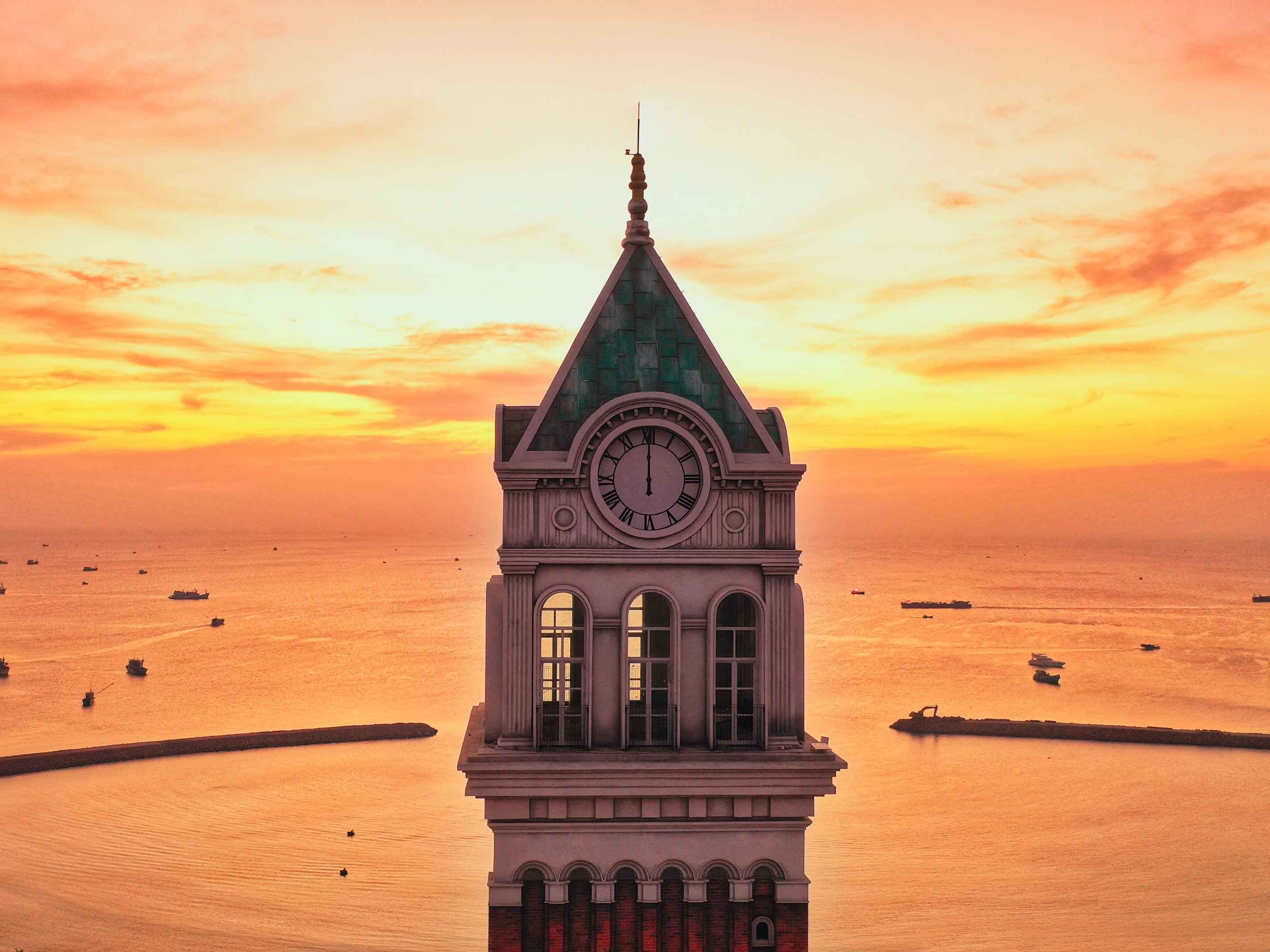 Net kien truc nghe thuat ben bien ngoc nam Phu Quoc hinh anh