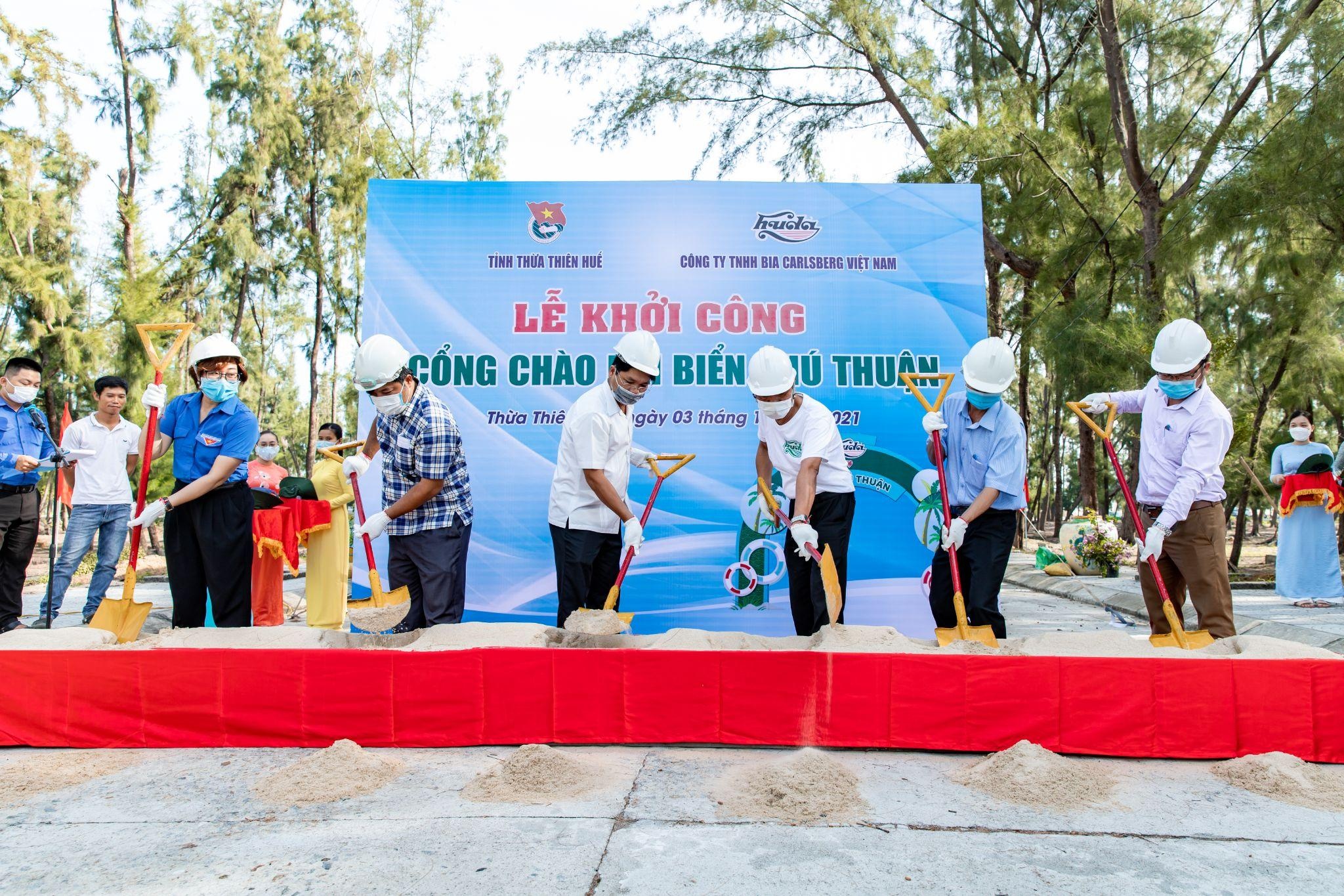 lam dep bien,  Huda anh 6