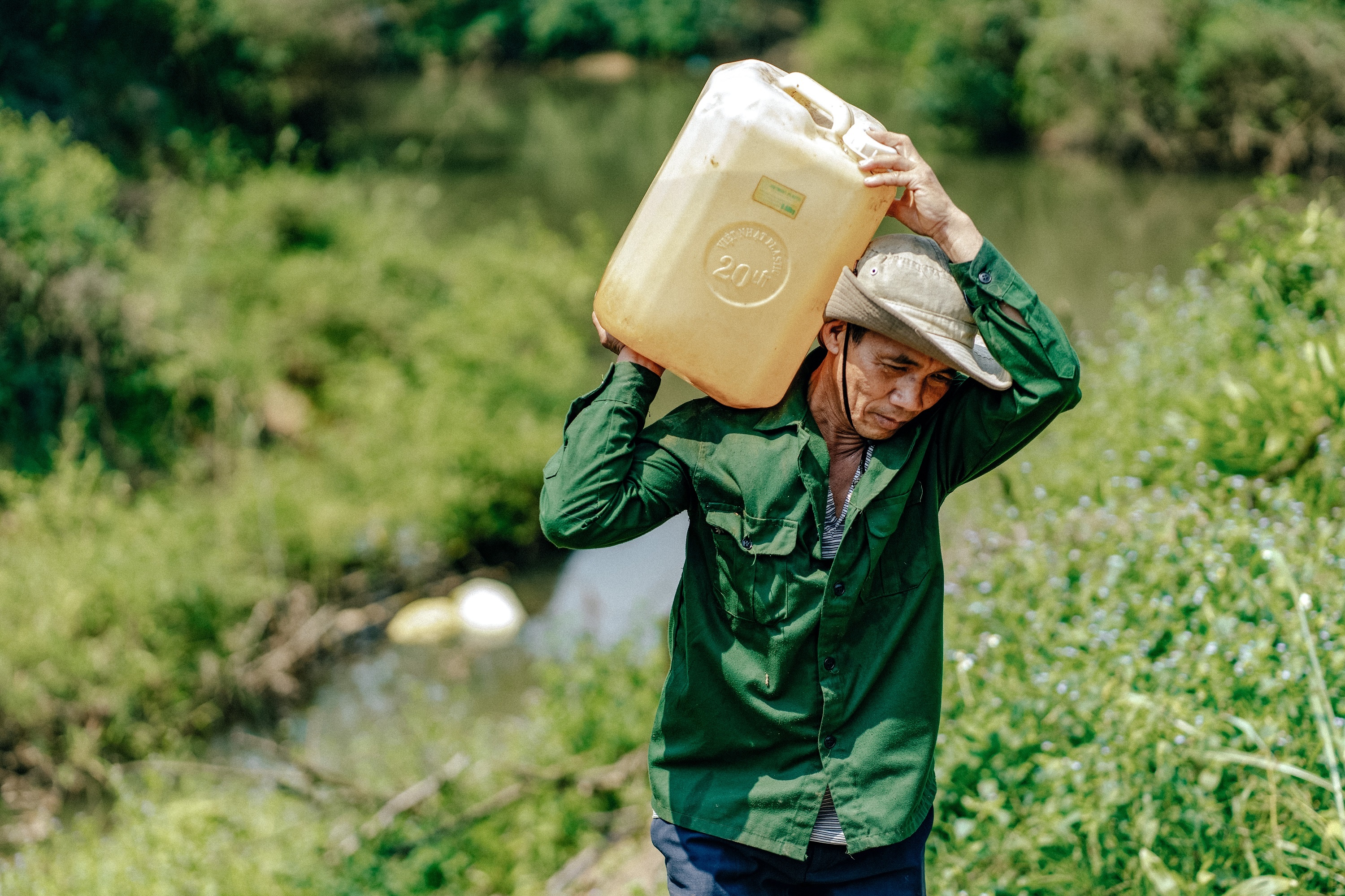 mien Trung,  chuong trinh CSR anh 5