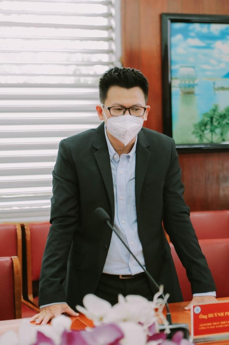 Dầu Xanh Con Ó Singapore ảnh 2 Dau Xanh Con O Singapore anh 2