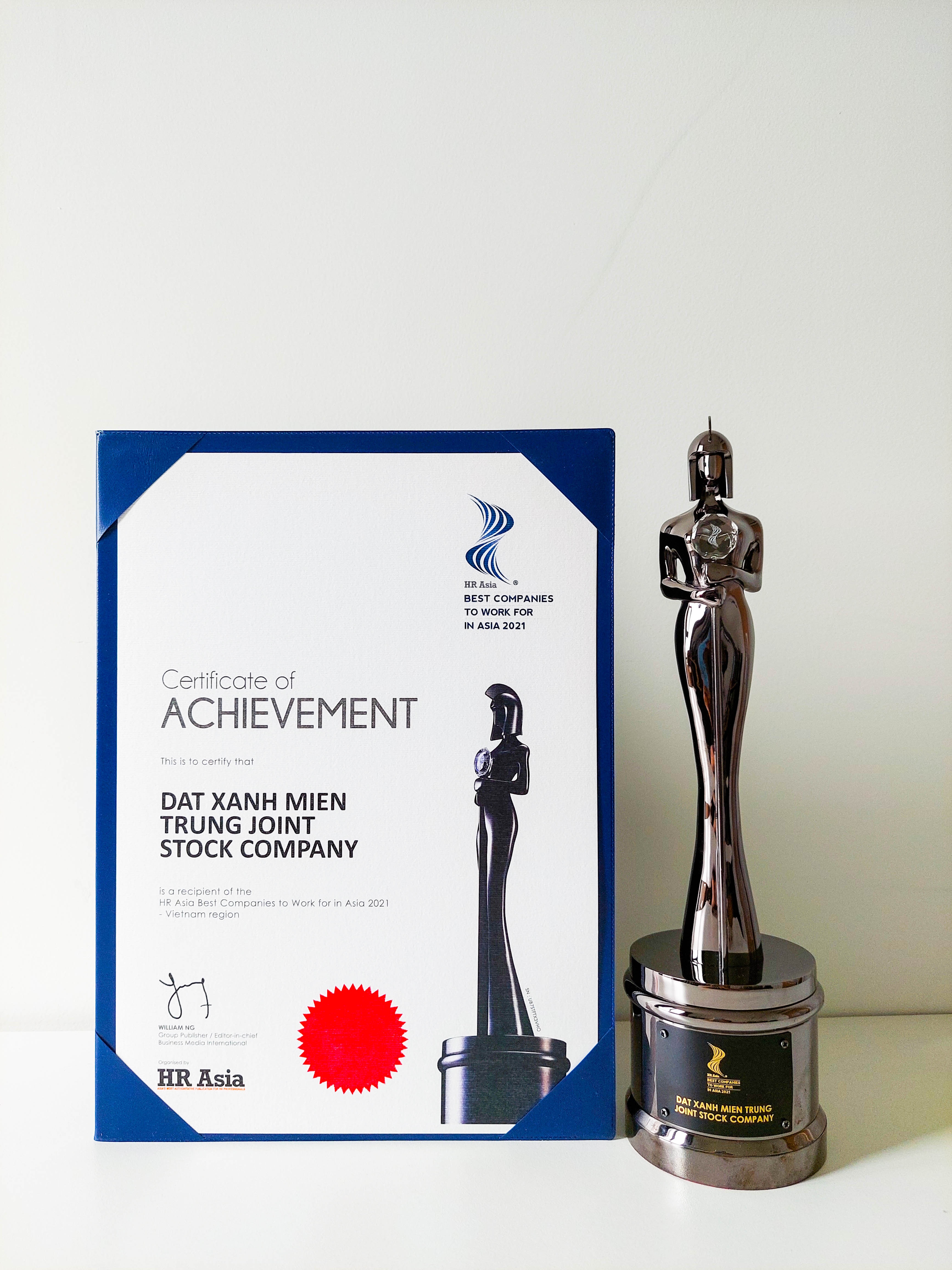 Dat Xanh Mien Trung anh 1