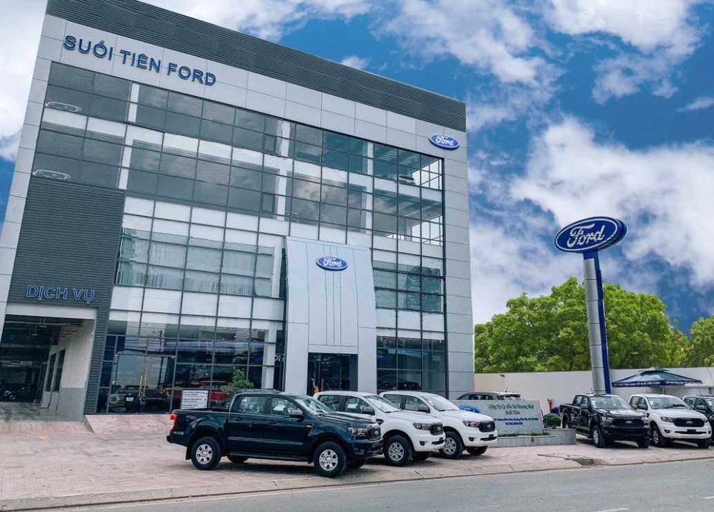 Dai ly oto Suoi Tien Ford tang truong tot thoi dich hinh anh