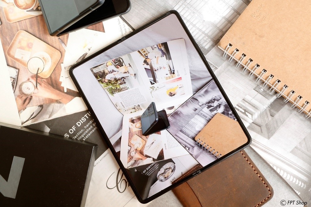 FPT Shop hoan 1 trieu cho khach mua Galaxy Z Fold3 va Flip3 hinh anh