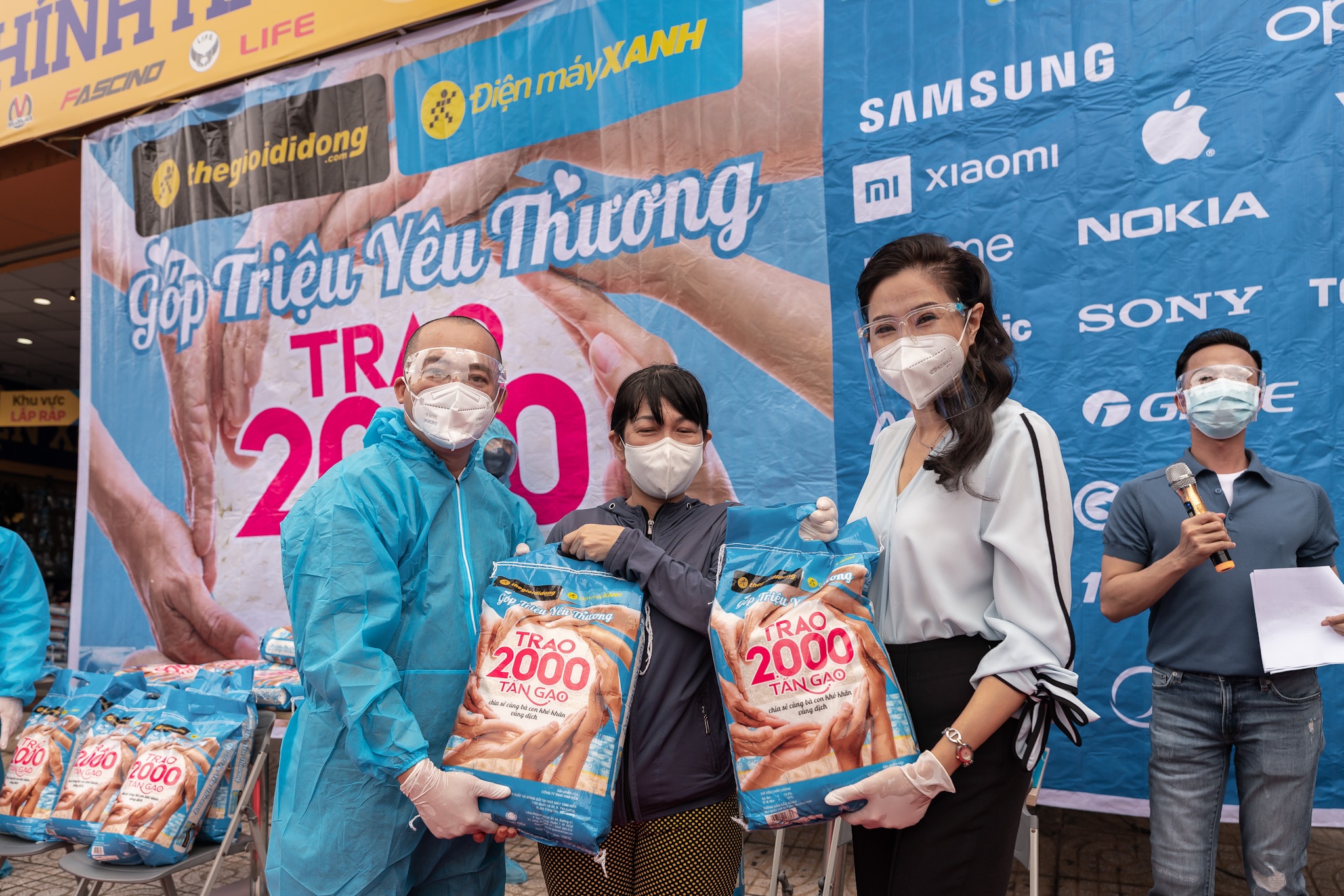 The Gioi Di Dong,  Dien may Xanh anh 3