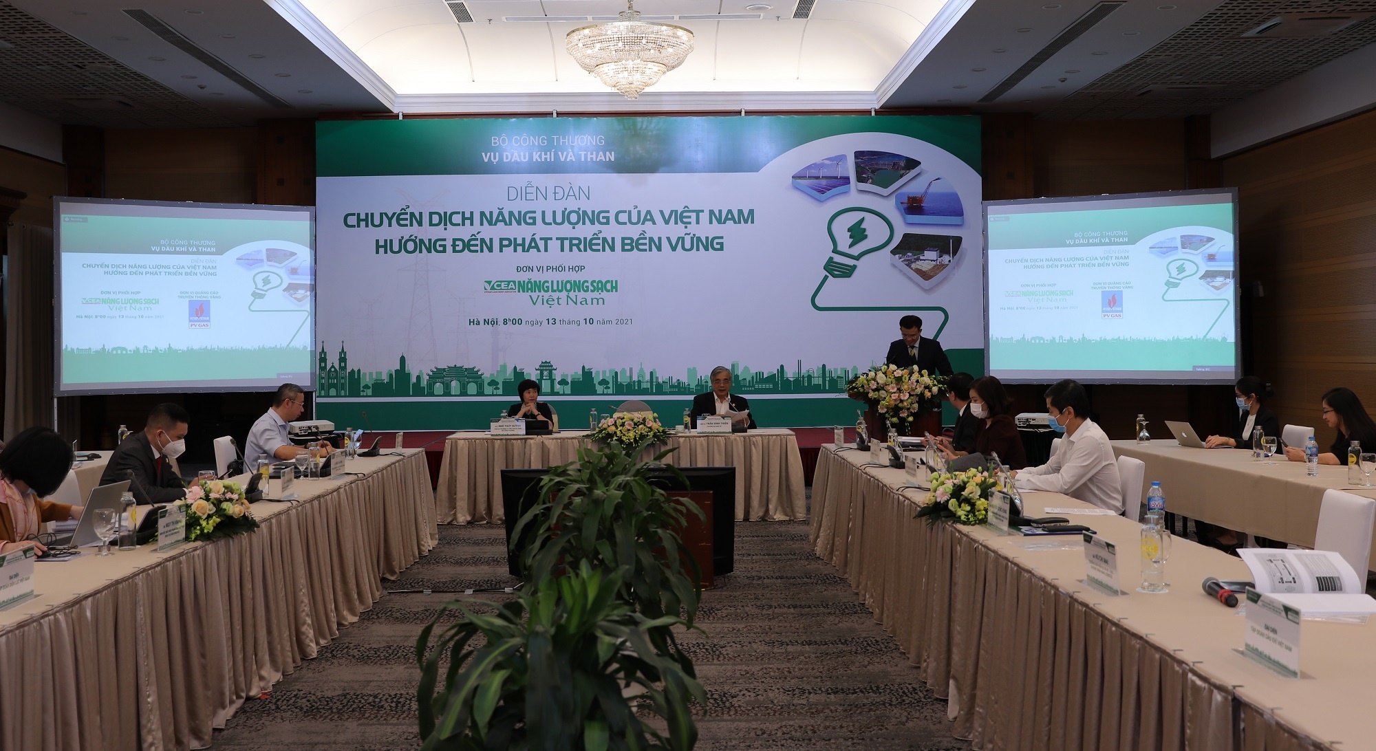 Chuyen doi nang luong,  PVOIL anh 1