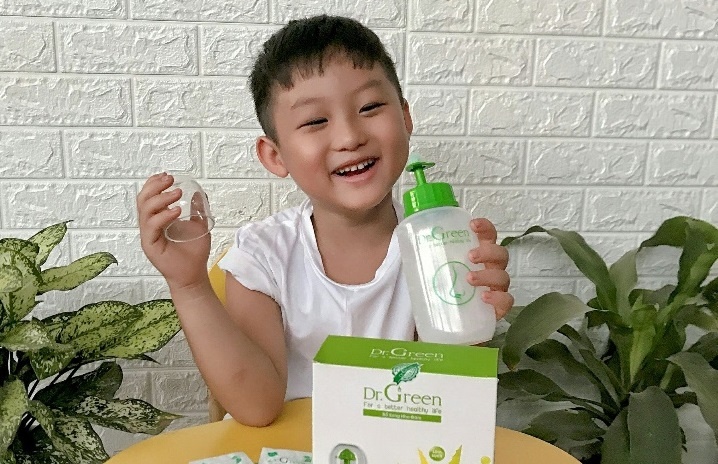 Ho tro lam sach duong ho hap voi binh rua mui Dr.Green hinh anh