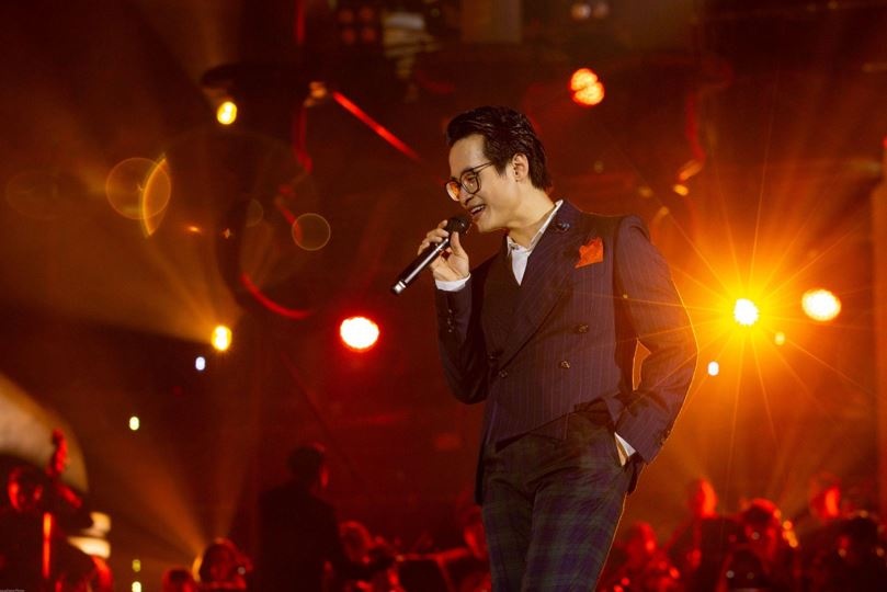 Ha Anh Tuan,  Tiki anh 2