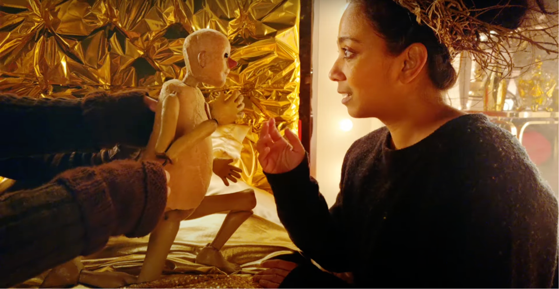 Dao dien 'Kieu hanh va dinh kien' quay phim moi bang smartphone hinh anh