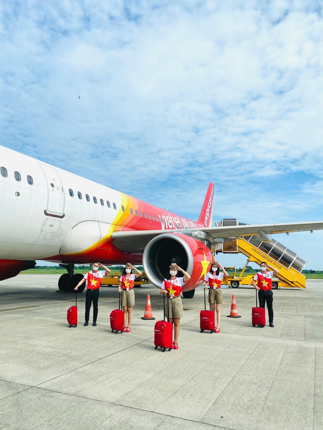 Vietjet,  hang khong anh 2