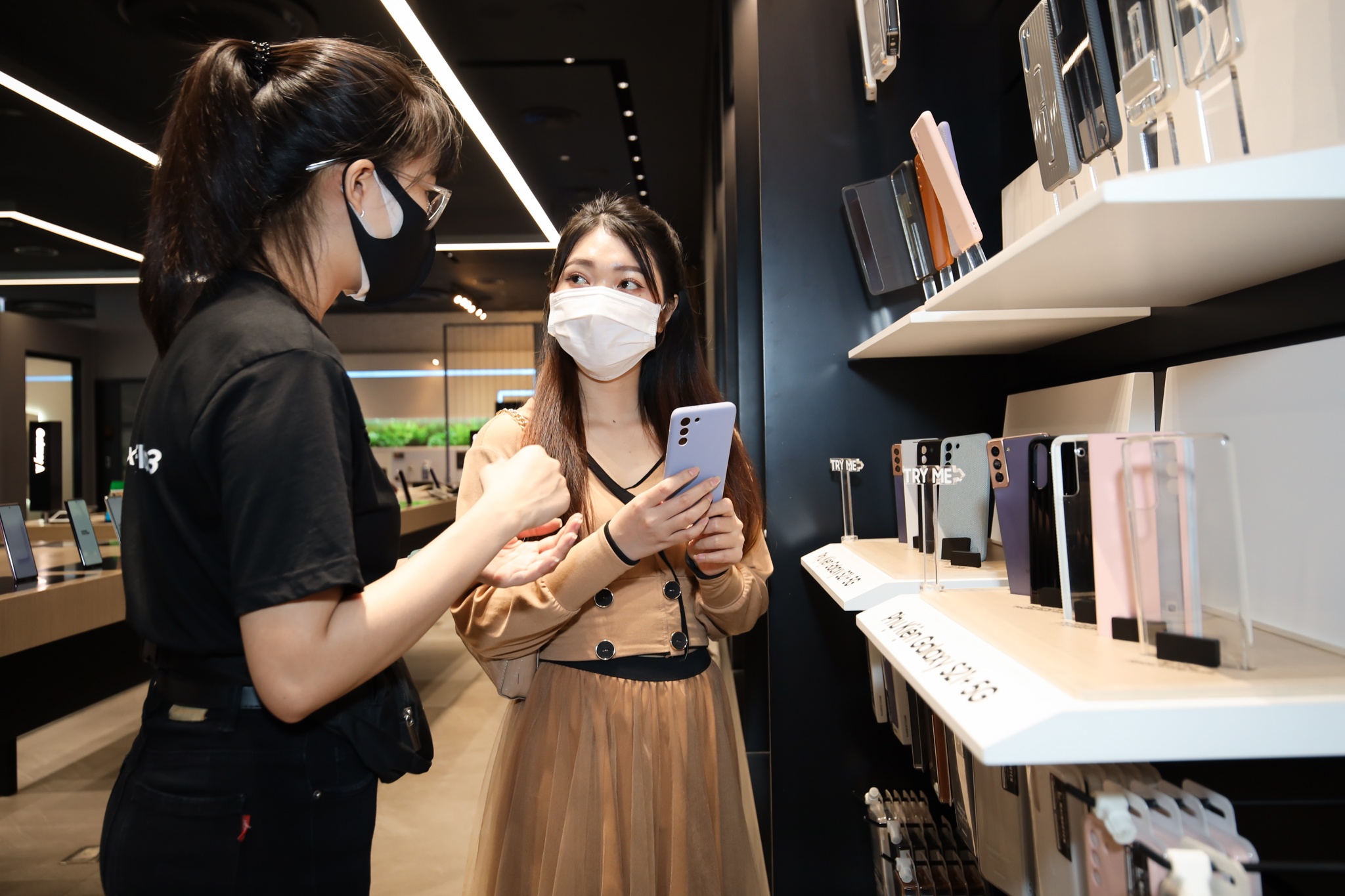 Samsung68 mo cua anh 10