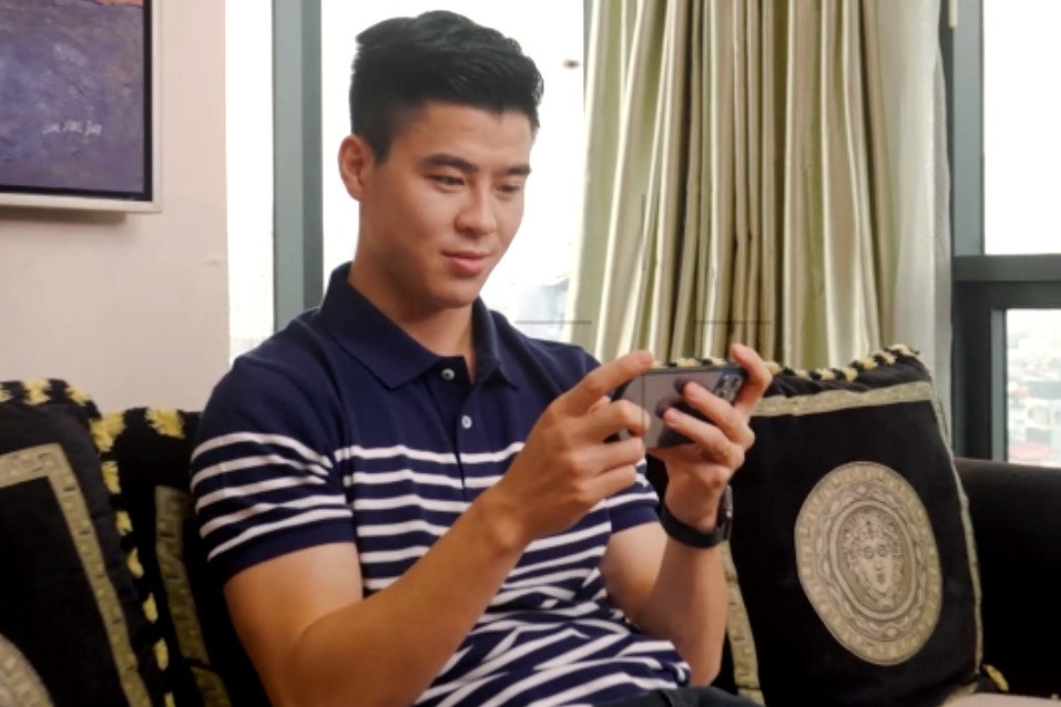 Duy Manh giai toa ap luc thi dau bang PUBG Mobile hinh anh