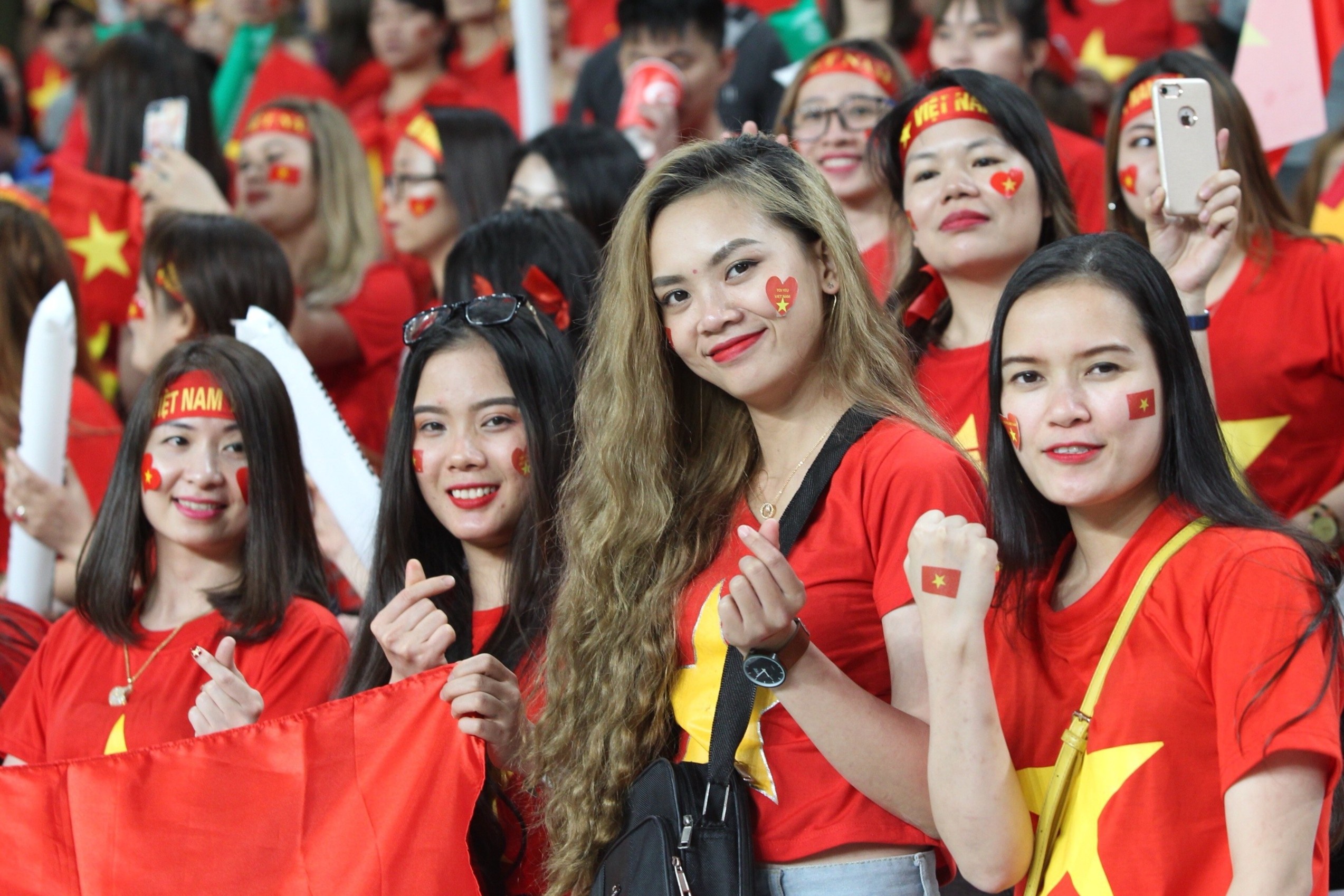 Mo ban ve 2 tran dau cua tuyen Viet Nam tai vong loai World Cup 2022 hinh anh
