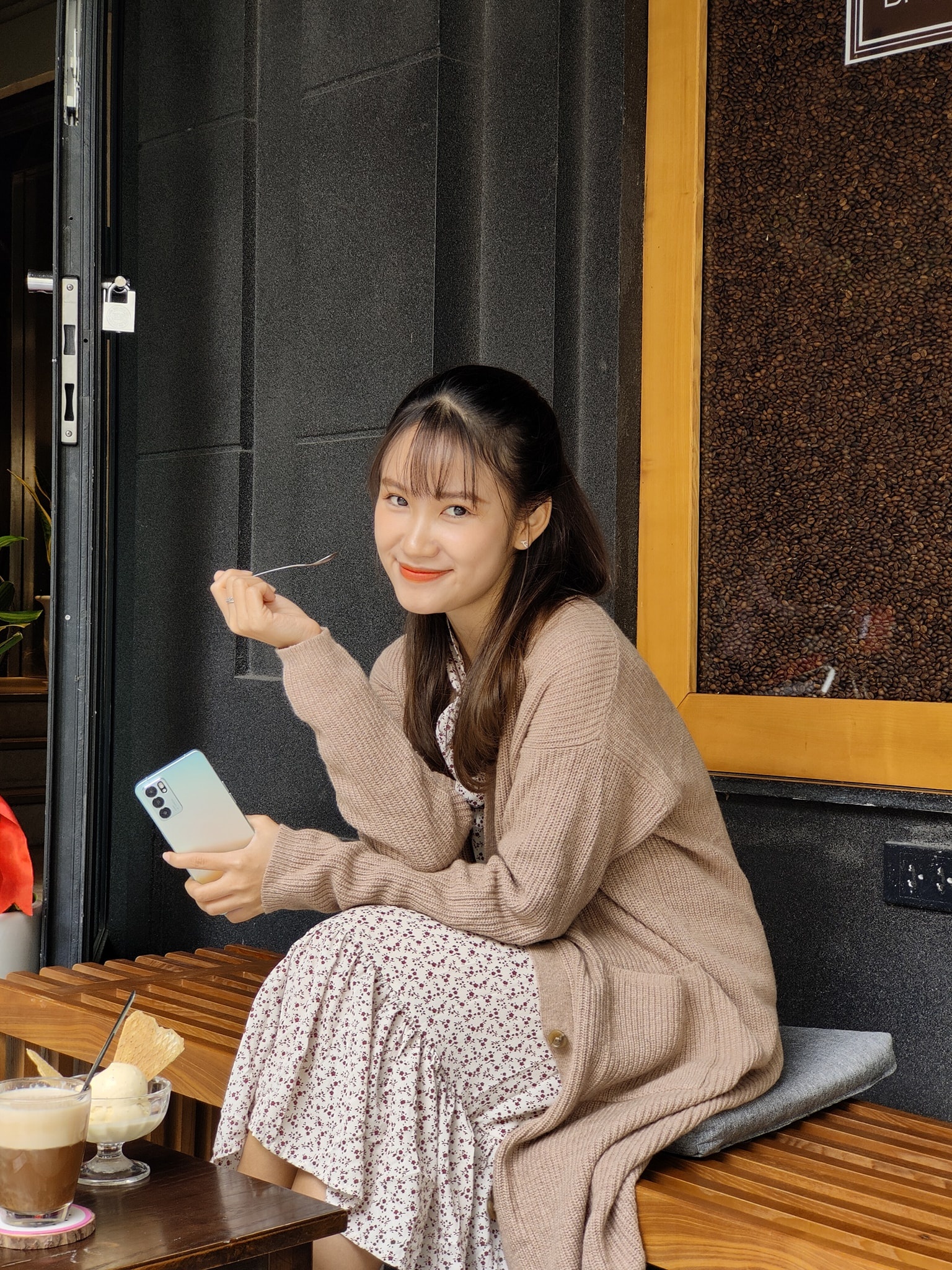 Oppo ảnh 8 Oppo anh 8