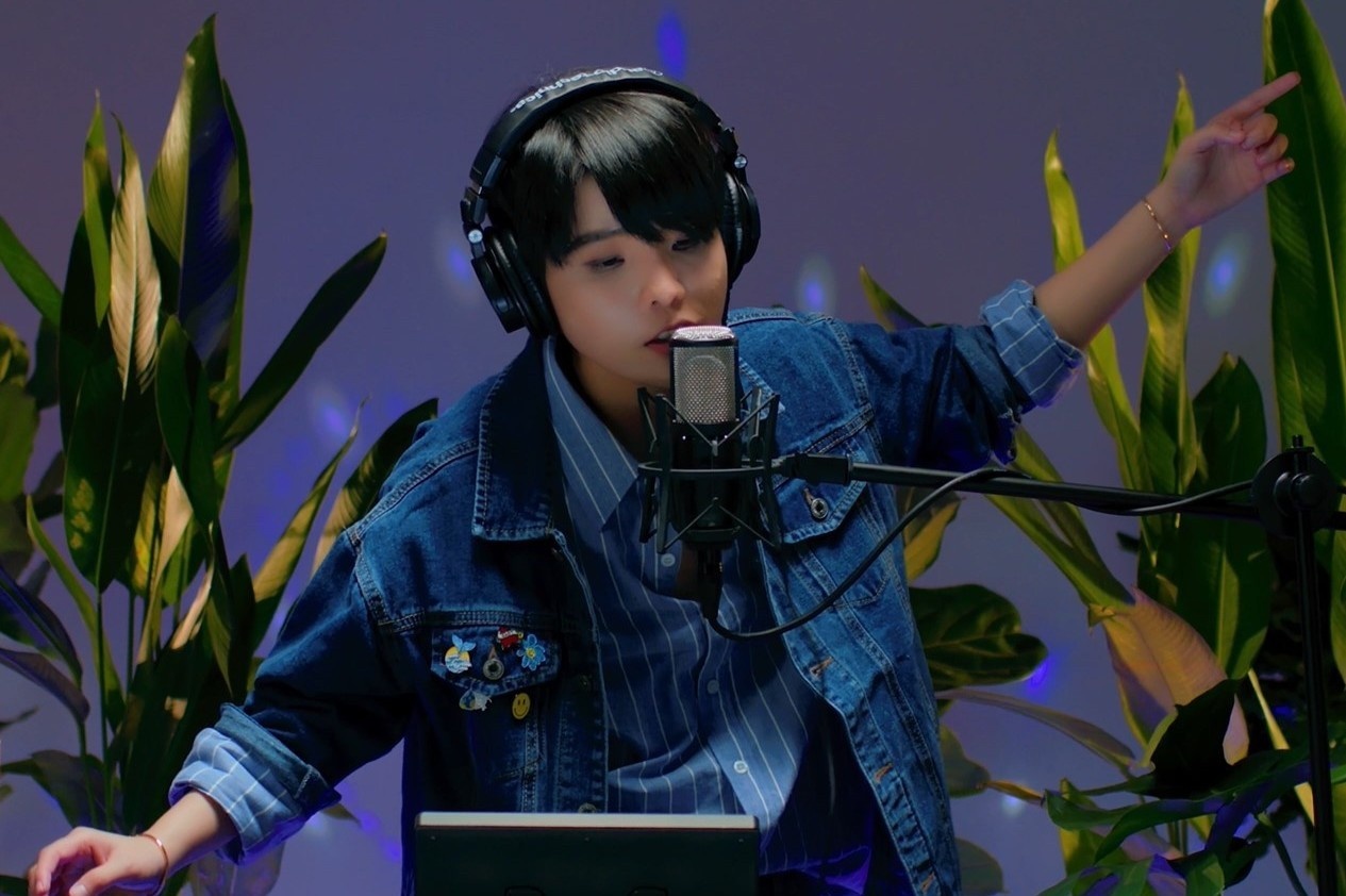 Vu Cat Tuong ra mat 'Tim hanh tinh khac' phien ban moi hinh anh