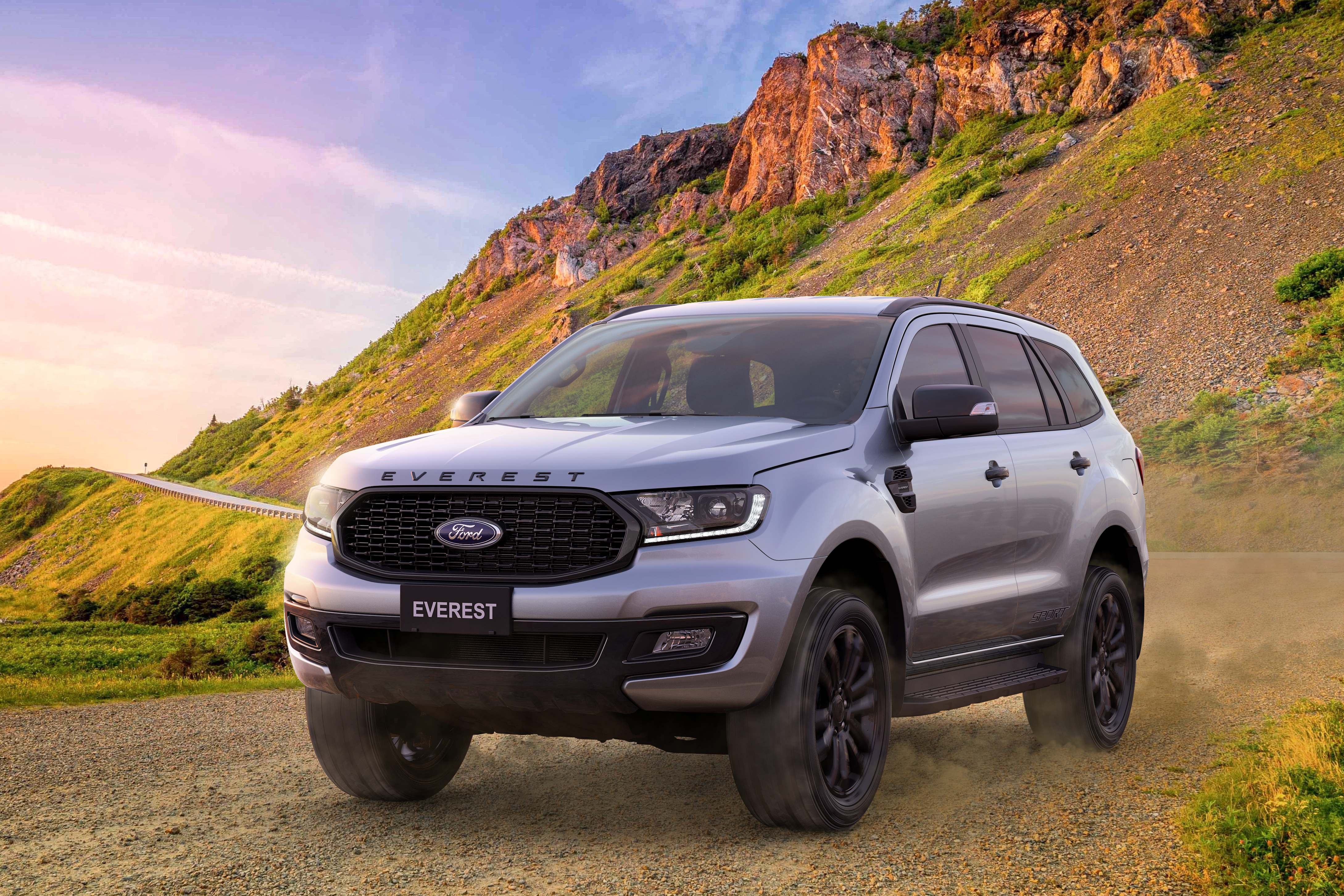 Cong nghe an toan cao cap tren Ford Everest hinh anh