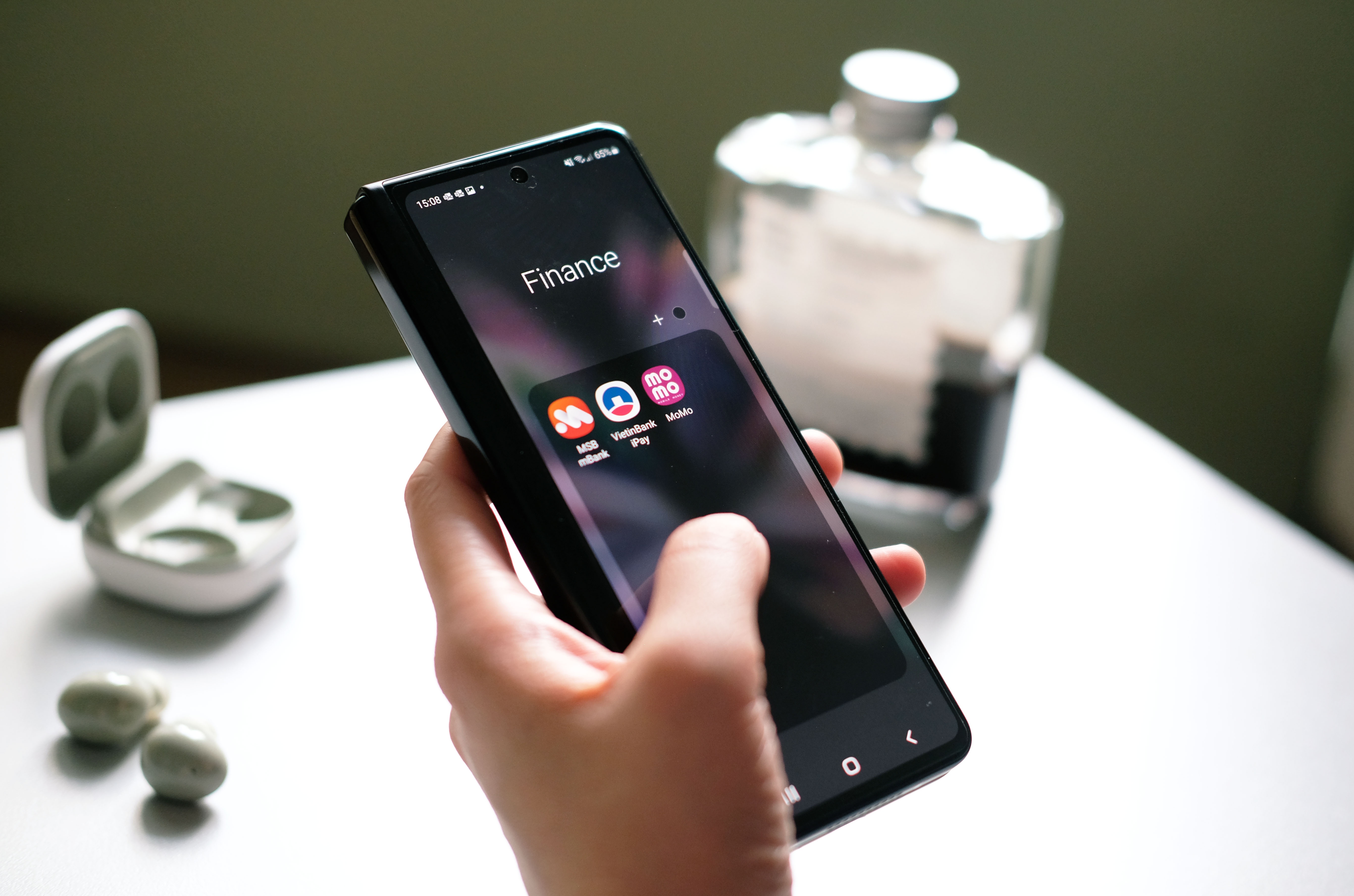 ket noi Z Fold3 voi man hinh,  lam viec voi Z Fold3 anh 3