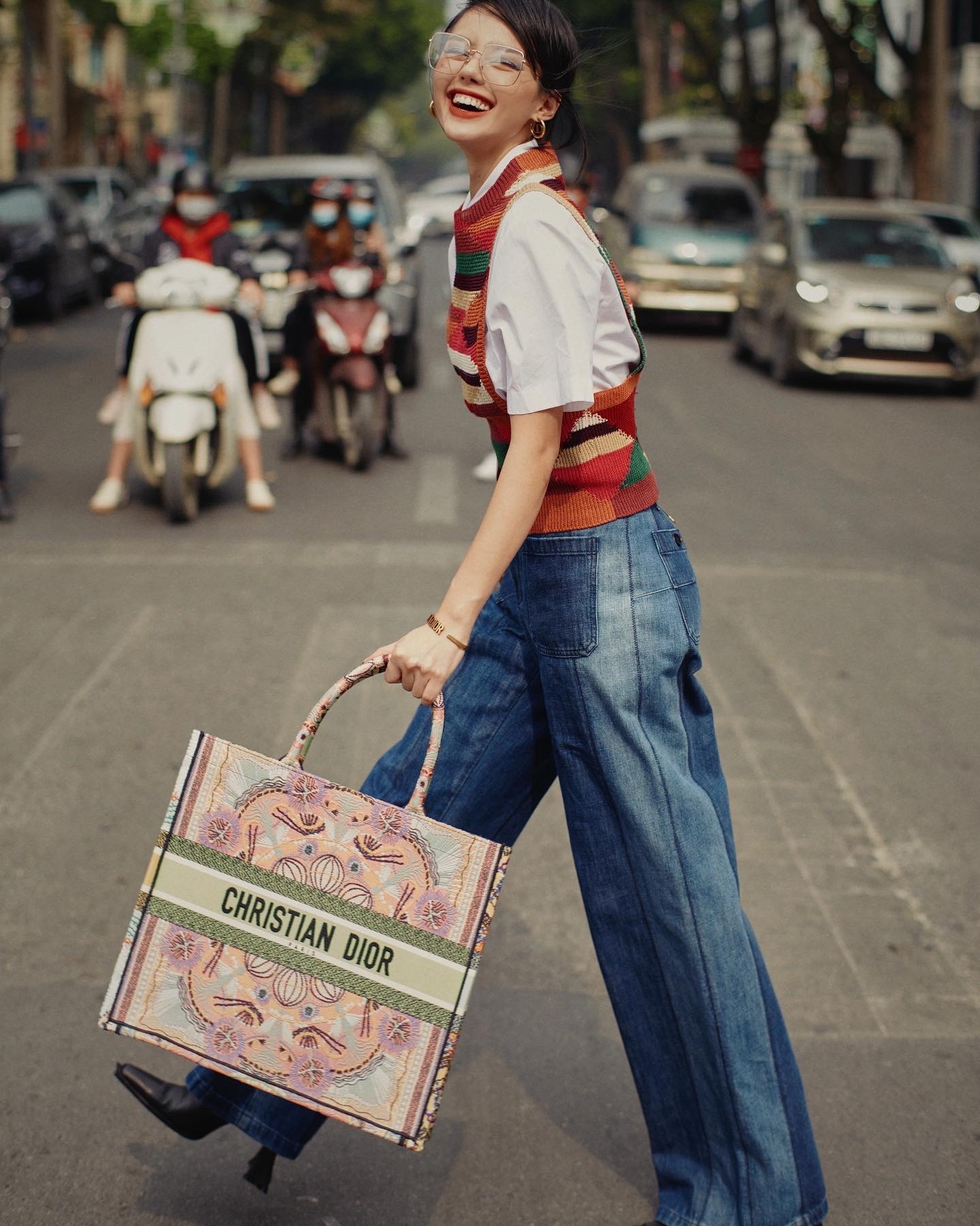 Anessa Pikachu anh 4