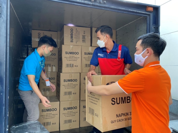 Best Express,  ho tro mua dich anh 3