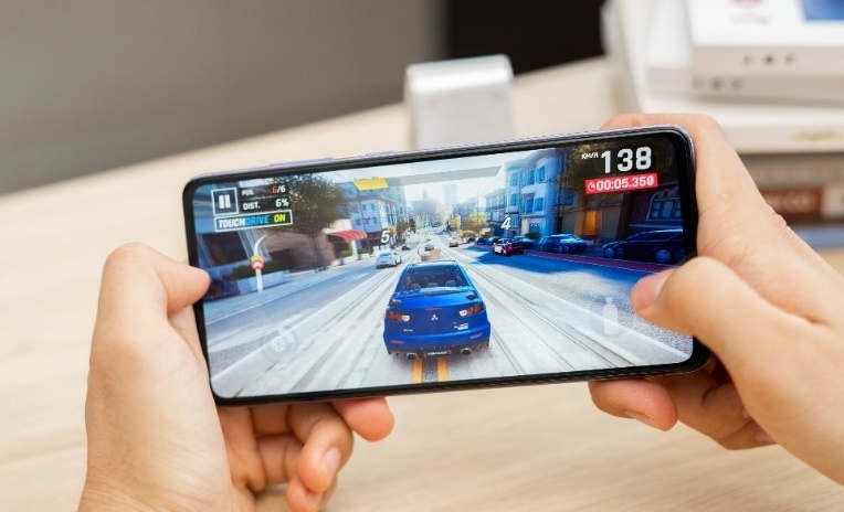 Uu dai den 1,5 trieu dong khi mua Galaxy A52s 5G tai FPT Shop hinh anh