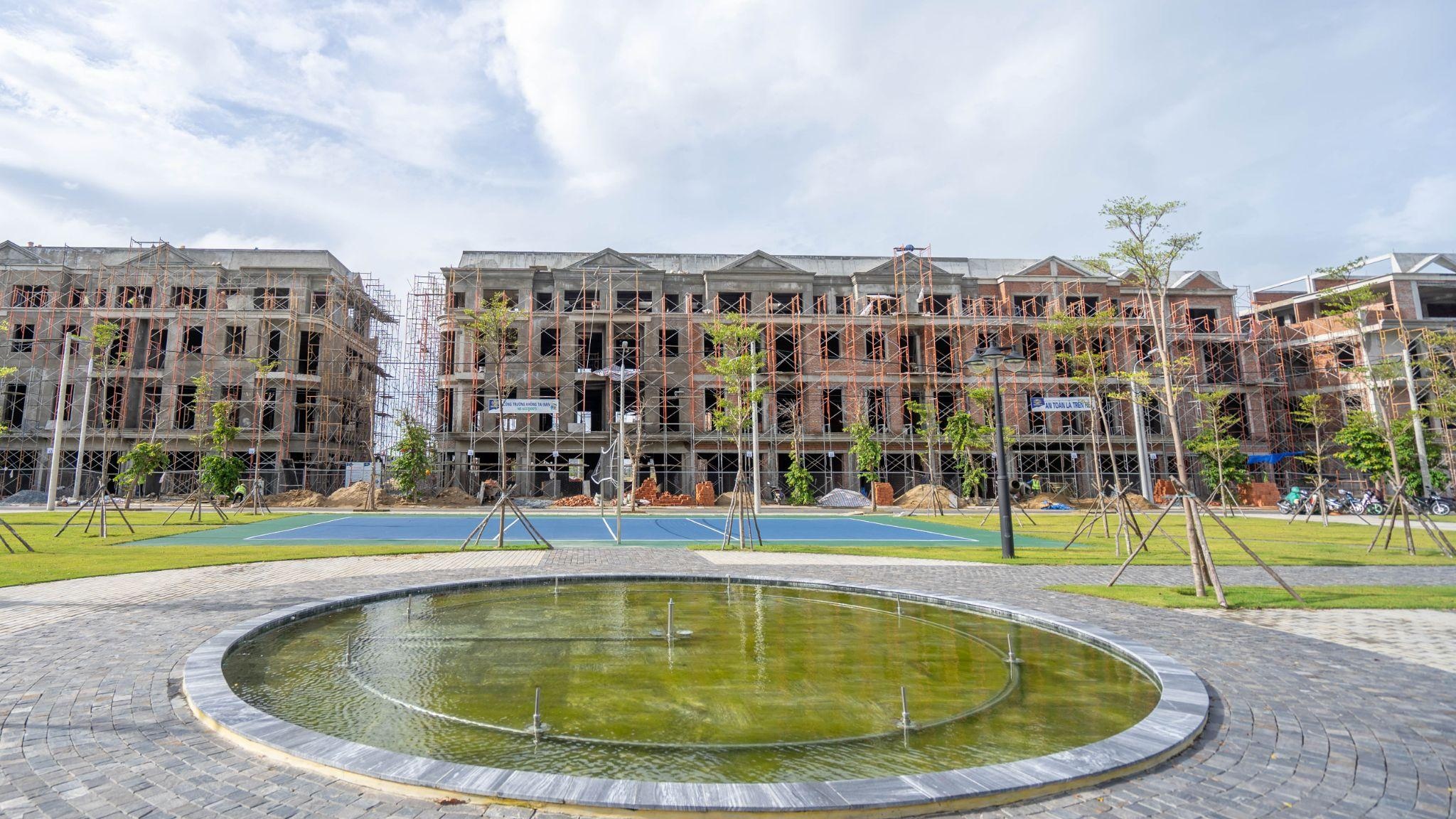 Chu dau tu du an Castia Palm sap trao so do, so hong cho khach hang hinh anh