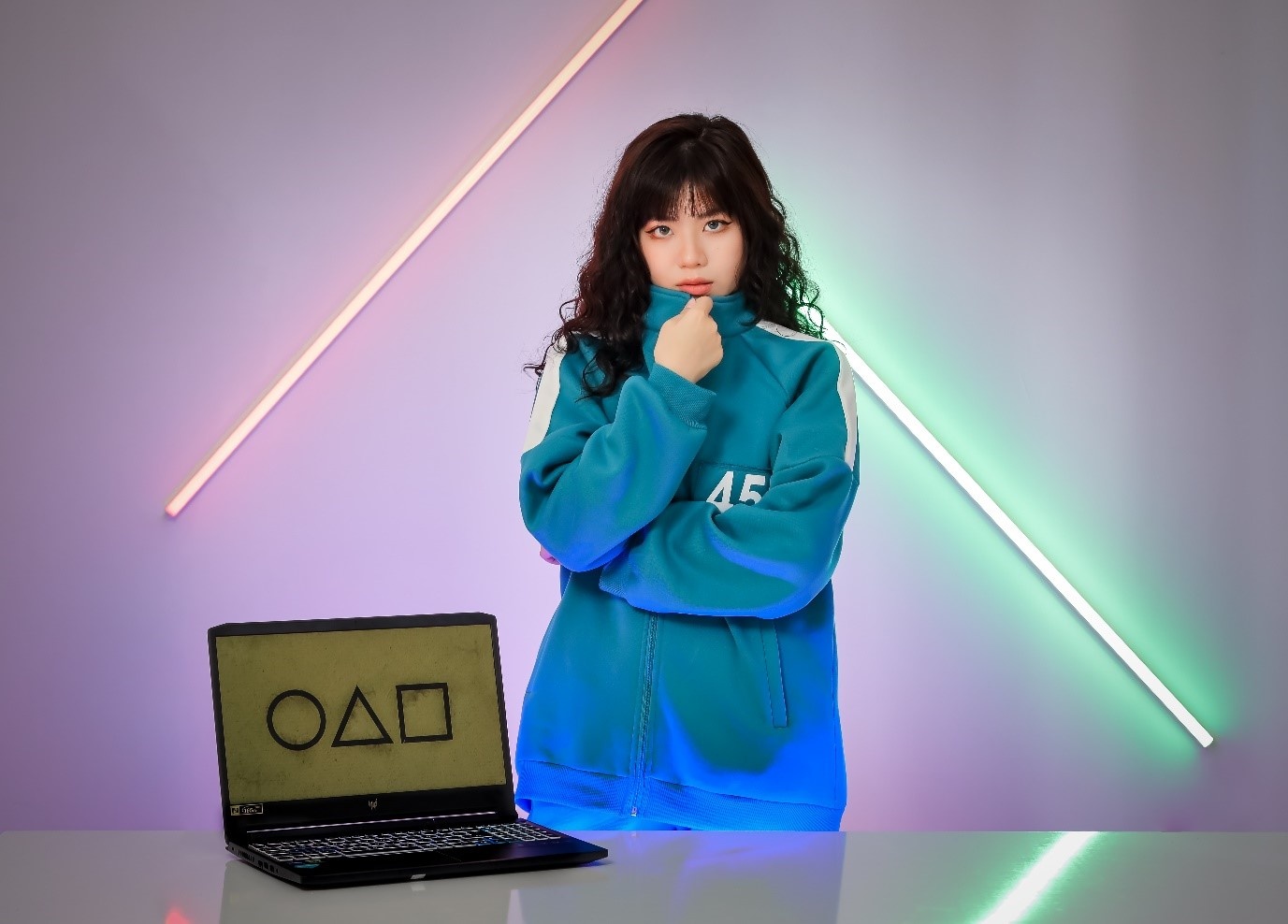 Acer Triton 300 anh 2