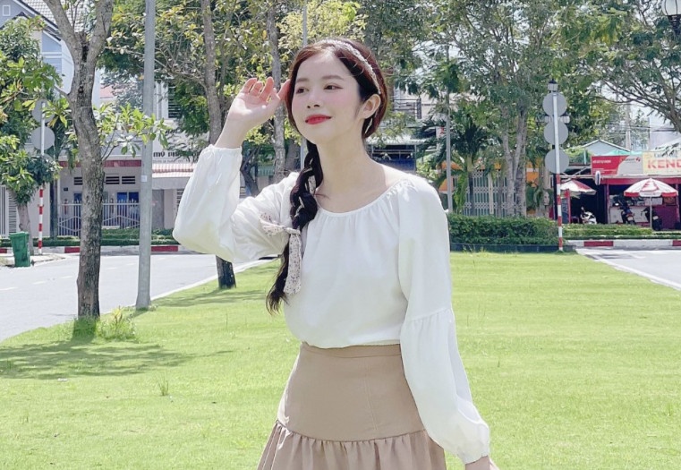 Mua trang phuc thoi thuong tai Chibest hinh anh