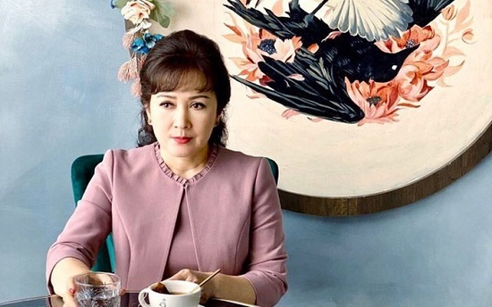 NSND Minh Hoa,  Tham my vien Thien Ha anh 1