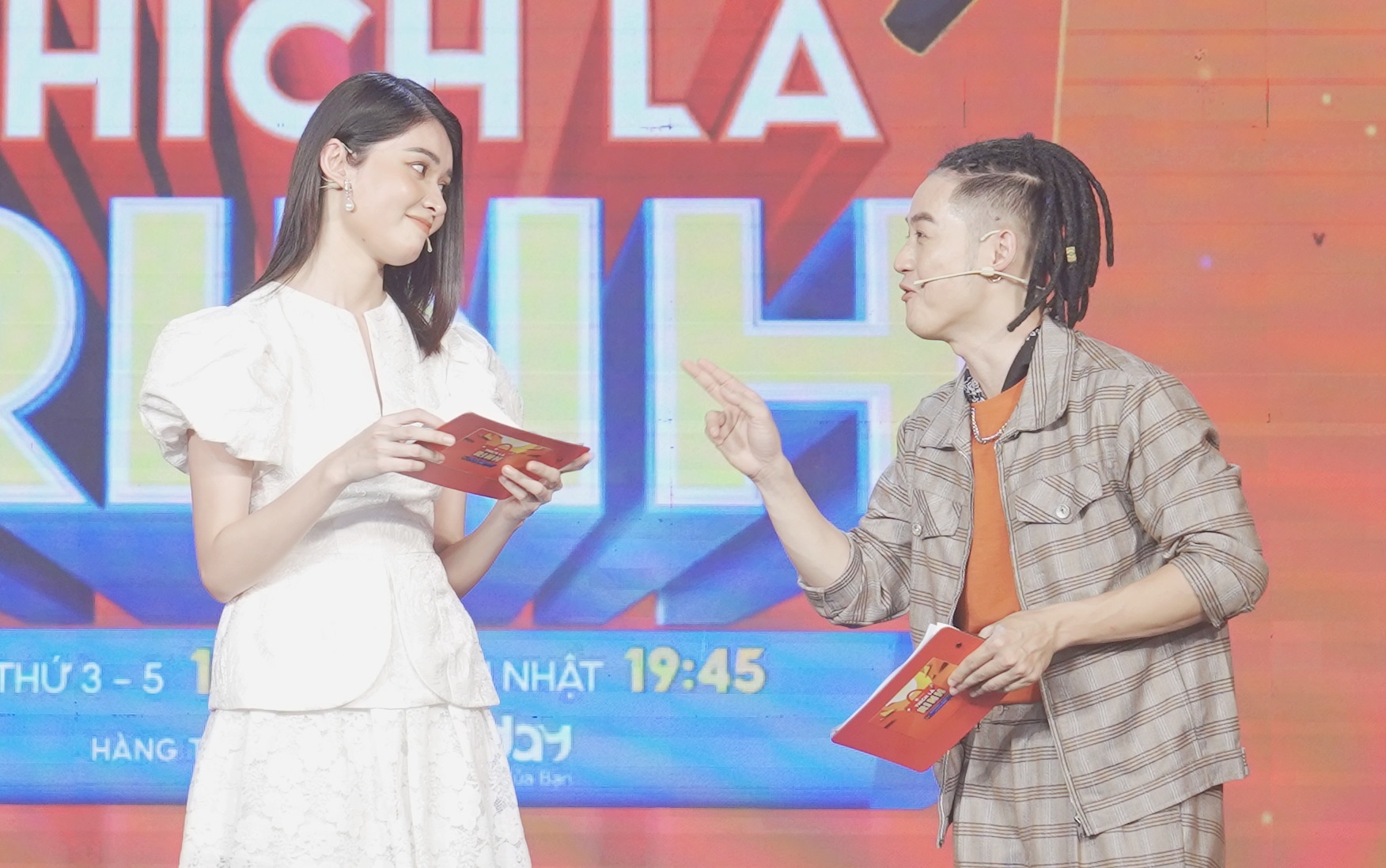 Thanh Duy ket hop A hau Thuy Dung dan dat show 'Thich la rinh' hinh anh