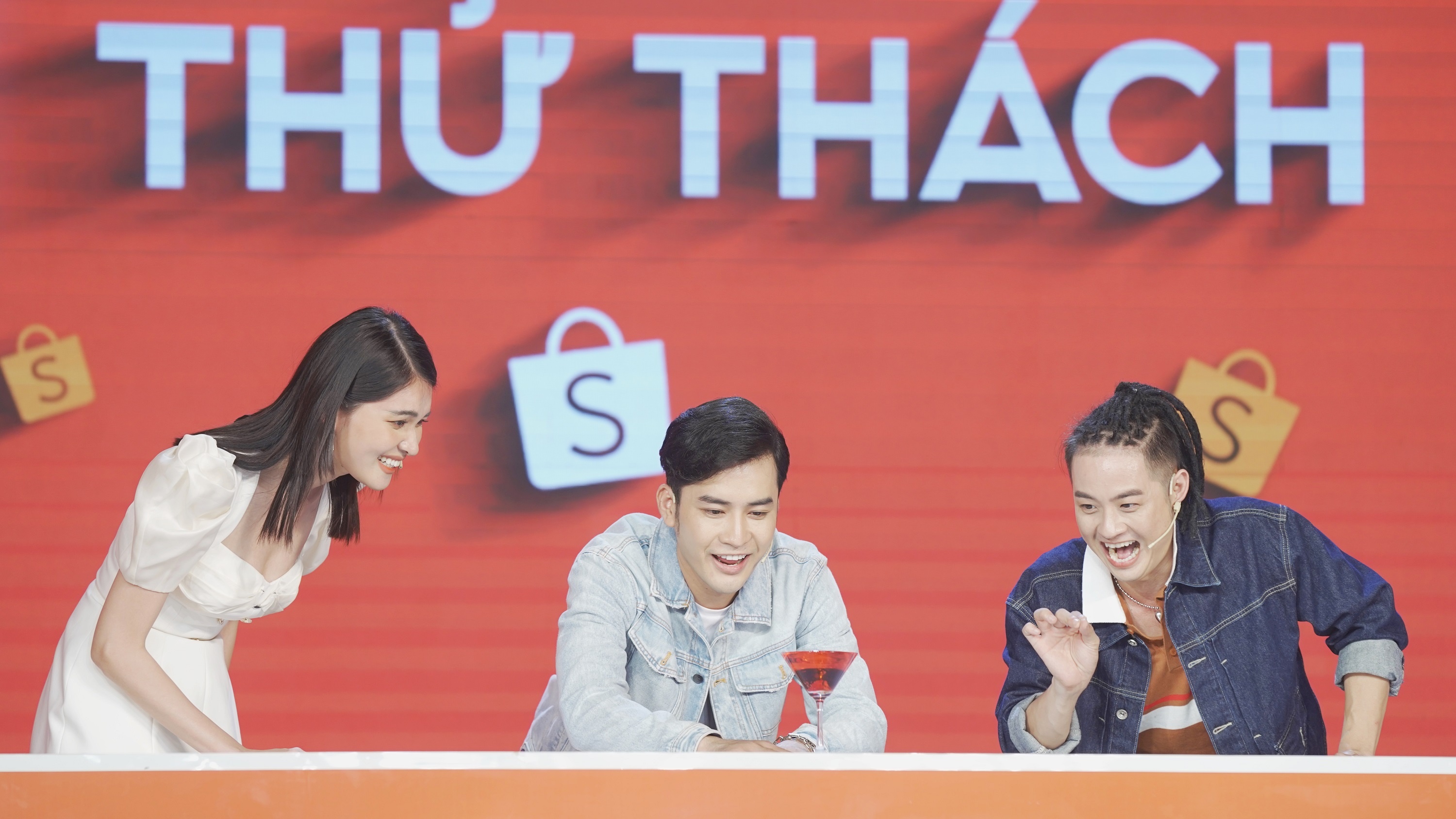 Shopee Live,  Thich la rinh anh 3
