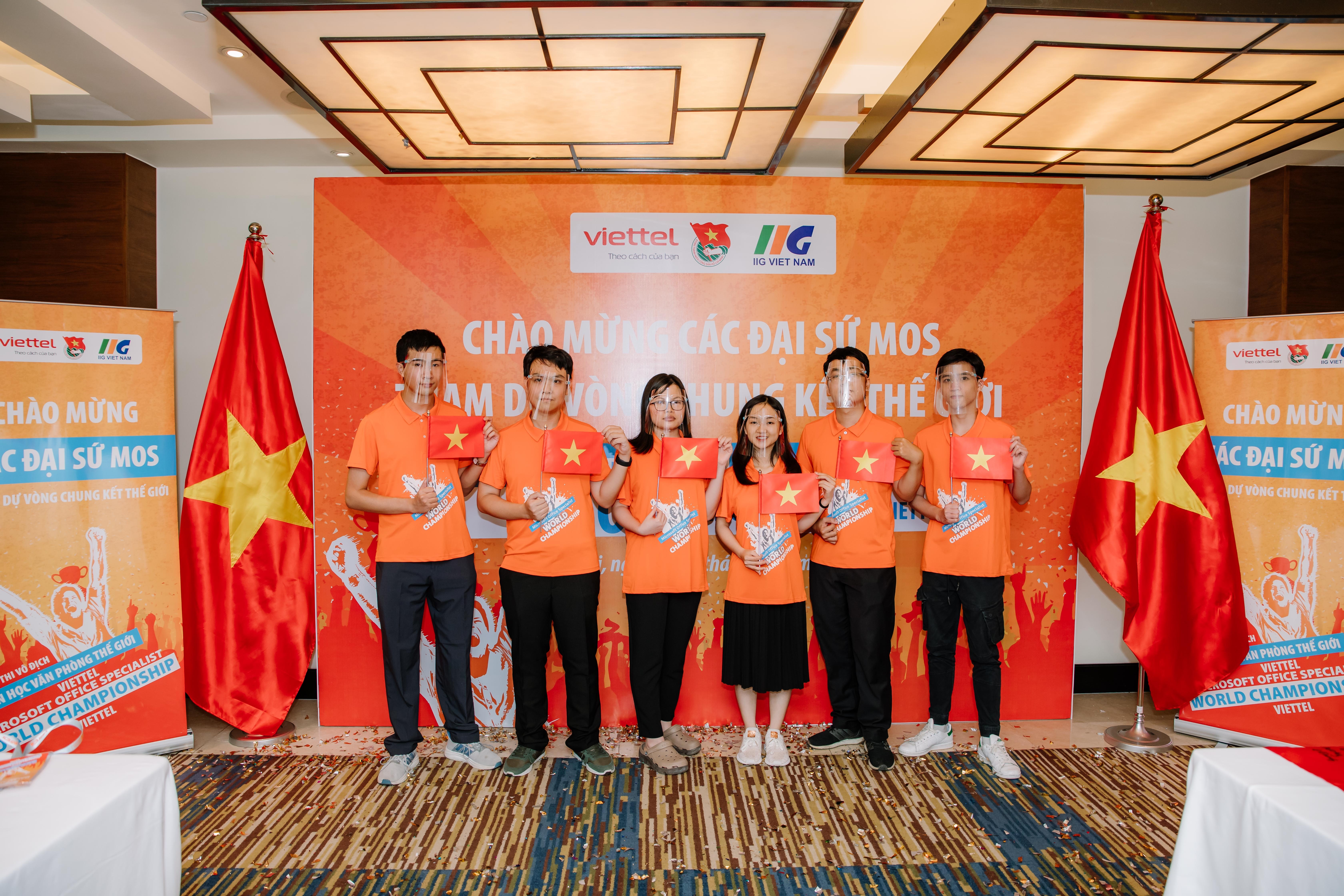 chinh phuc cong nghe,  tin hoc anh 4