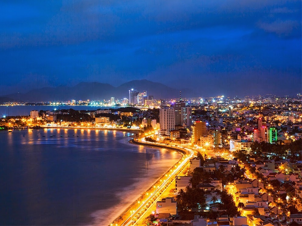 Suc hut can ho hang sang The Aston Nha Trang hinh anh