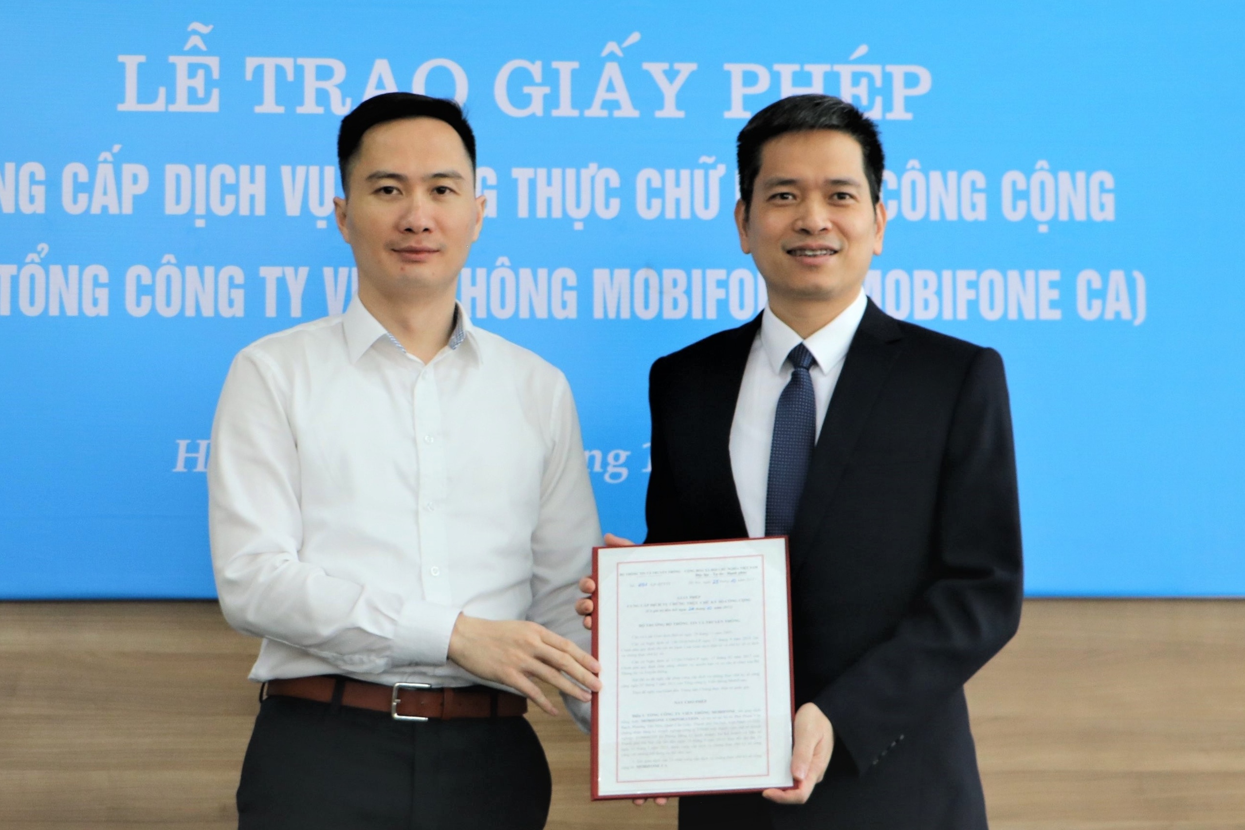 MobiFone duoc cap phep kinh doanh dich vu chung thuc chu ky so hinh anh