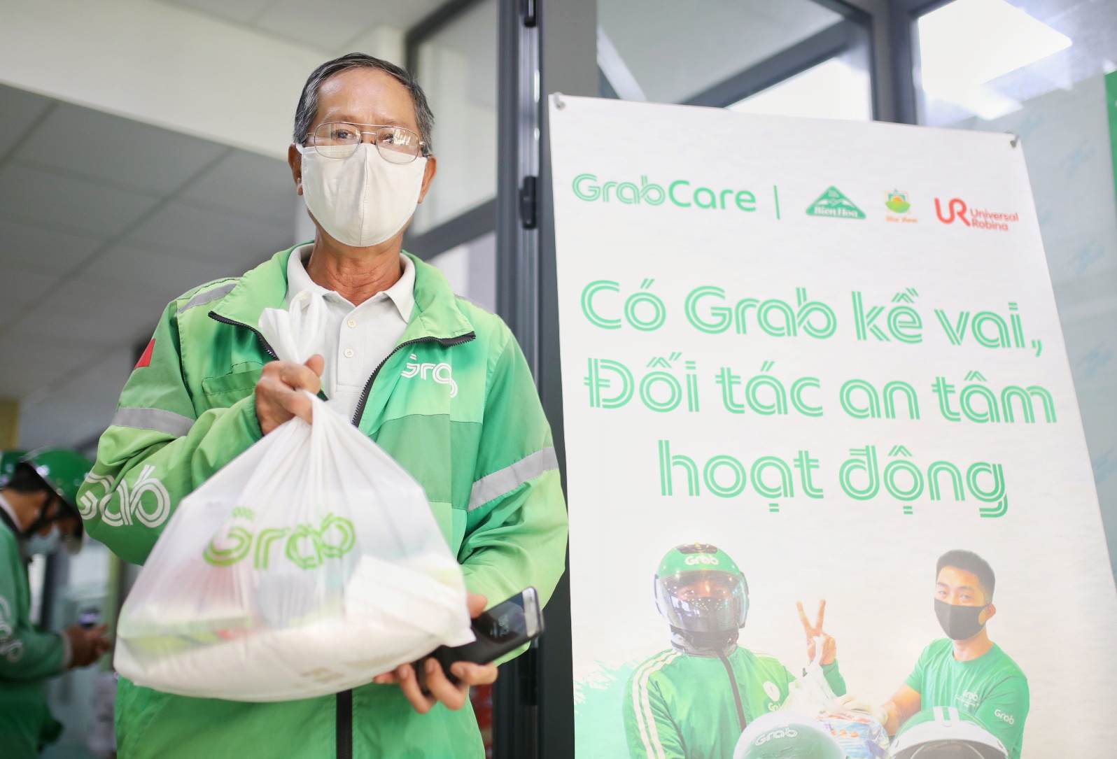 Có Grab kề vai - Đối tác an tâm hoạt động,  Grab ảnh 6 Co Grab ke vai - Doi tac an tam hoat dong,  Grab anh 6