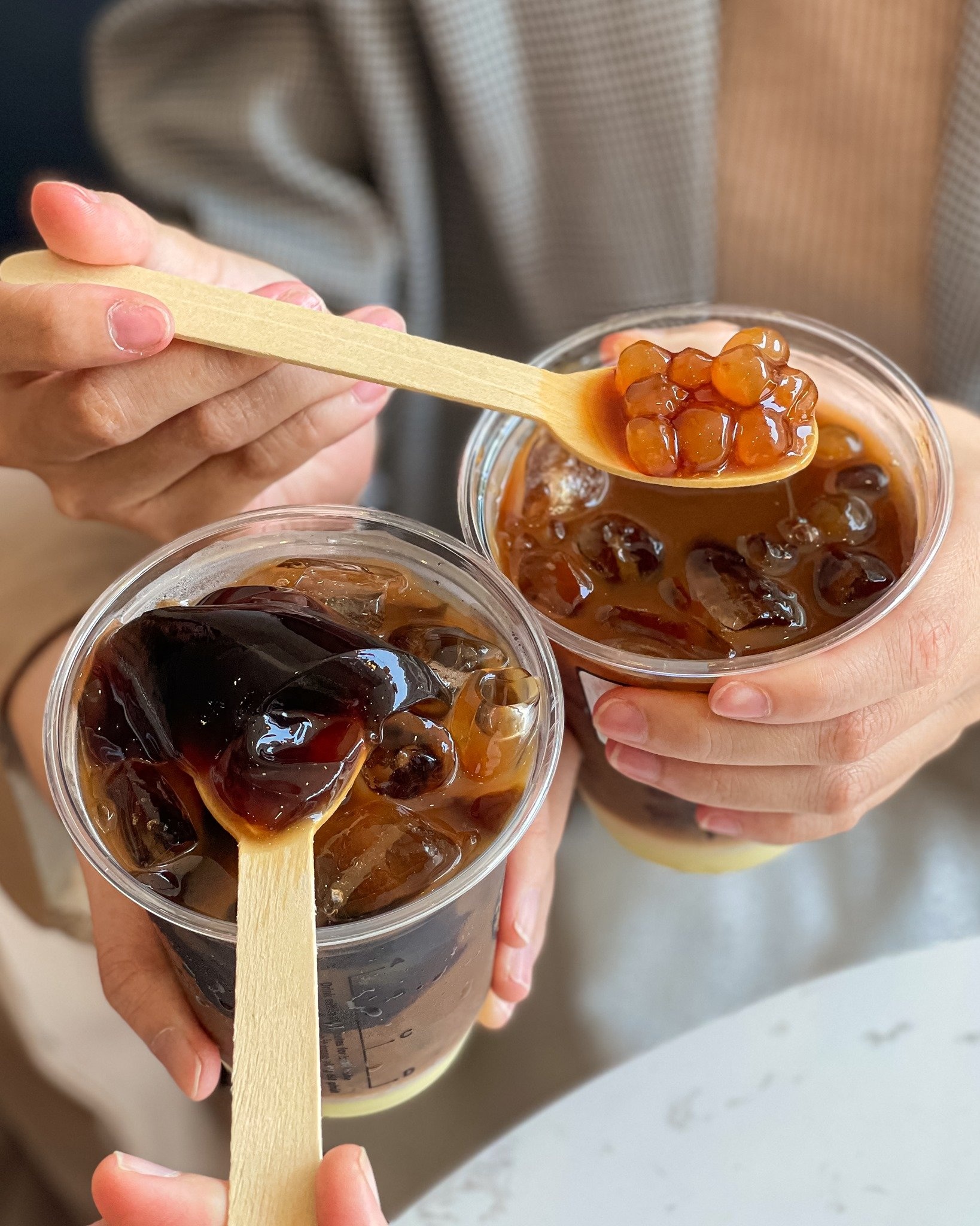 ToCoToCo,  Grass jelly milk coffee anh 2