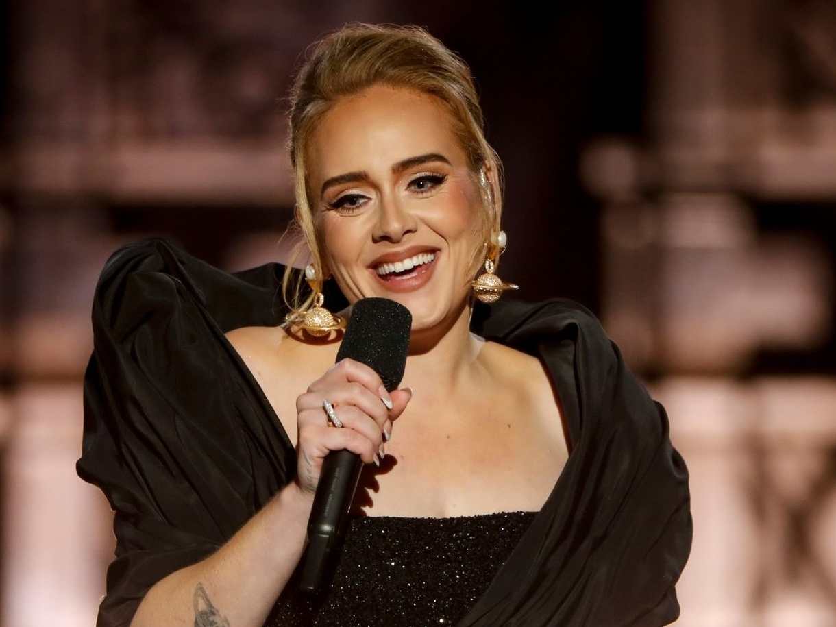 Adele phat hanh album '30' tai thi truong Viet Nam tren Zing MP3 hinh anh