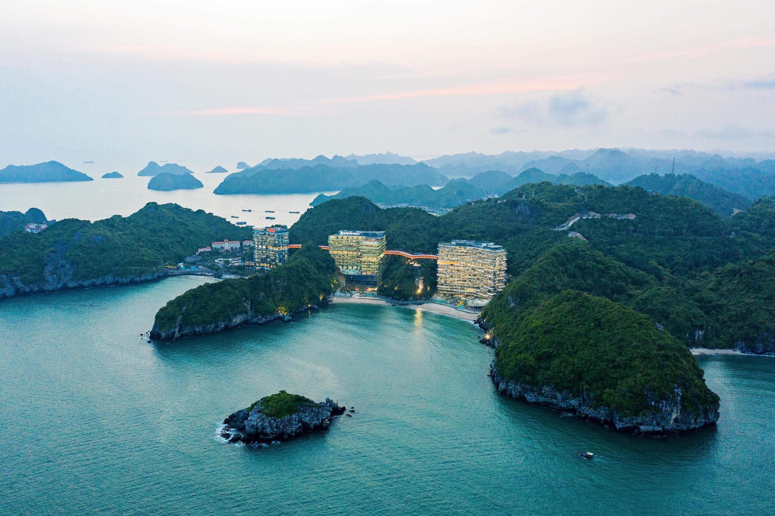 Flamingo Cat Ba nhieu tien ich, dap ung da dang nhu cau du lich hinh anh