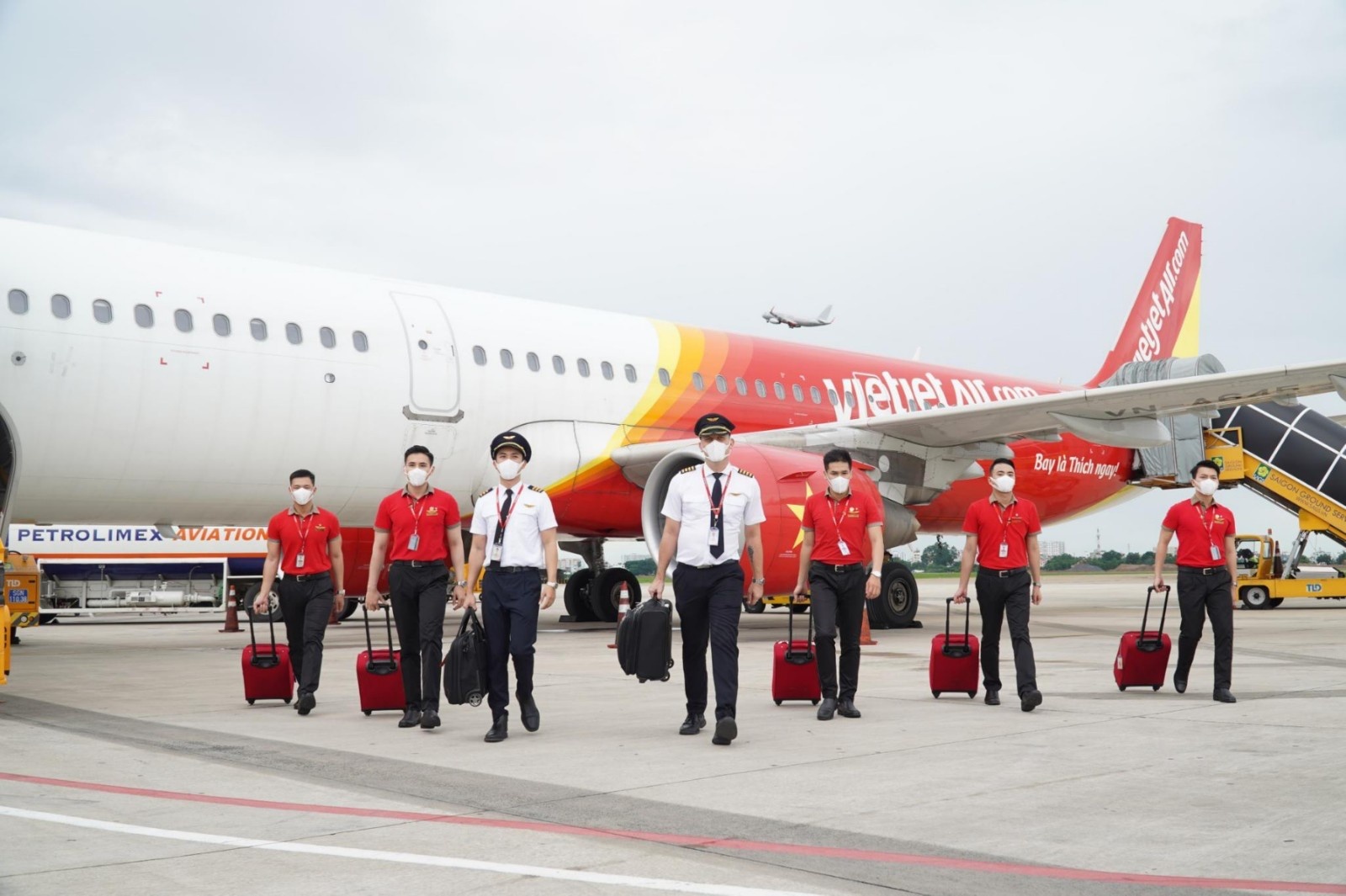 Vietjet,  Vietjet uu dai anh 2