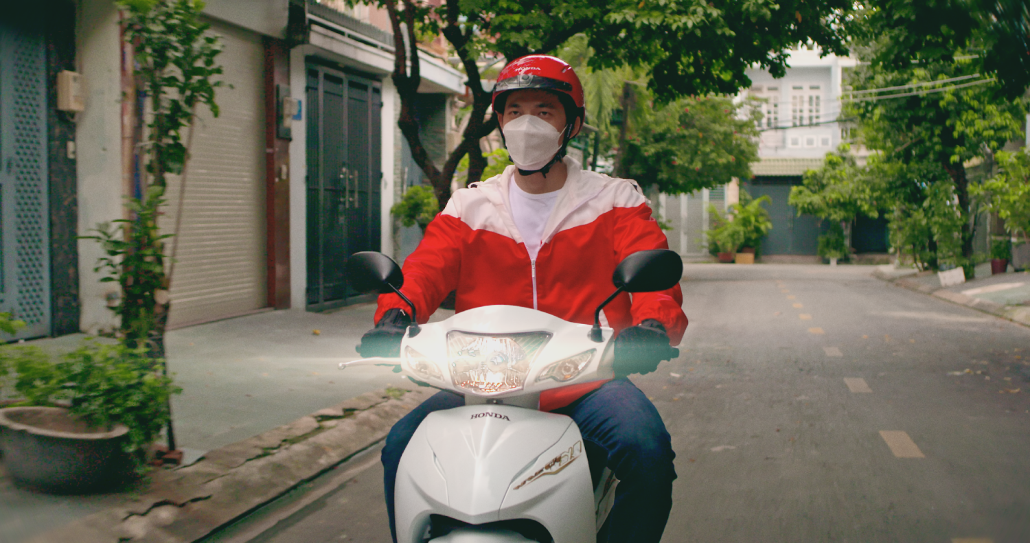 Khong gi danh bai chung ta,  Honda anh 1