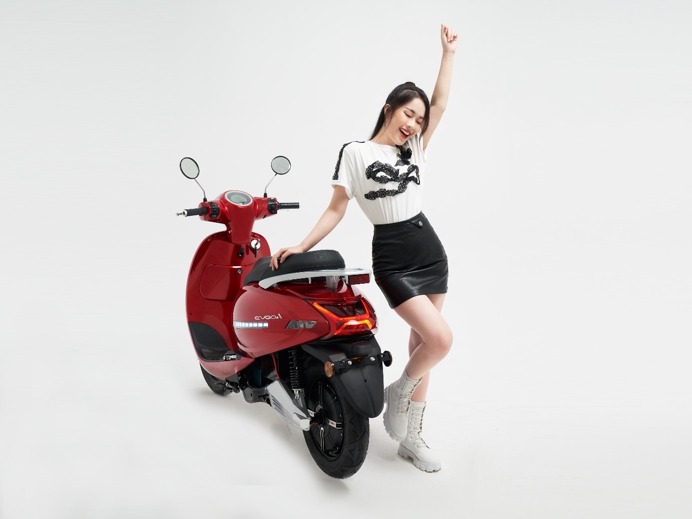 Tap doan Son Ha anh 4