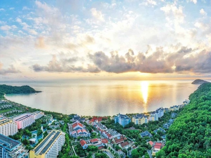 Hoi thao danh gia co hoi, thach thuc cua du lich Phu Quoc hau Covid-19 hinh anh