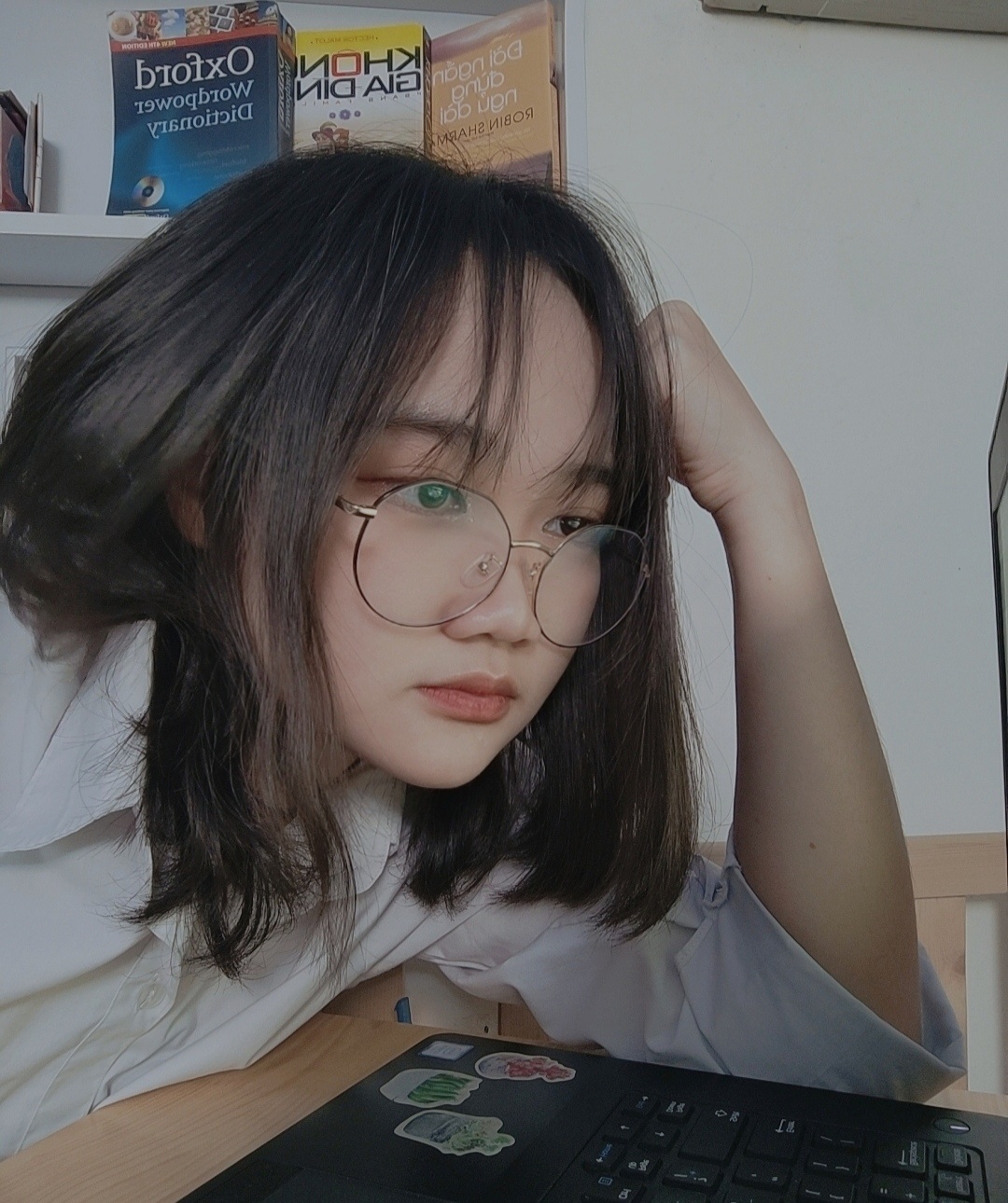 Hoi dong Anh,  hoc tieng Anh anh 1