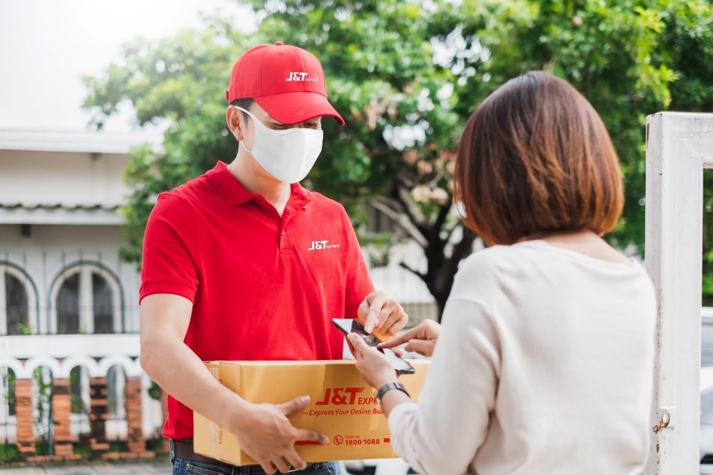 Chuyen phat nhanh J&T Express anh 1