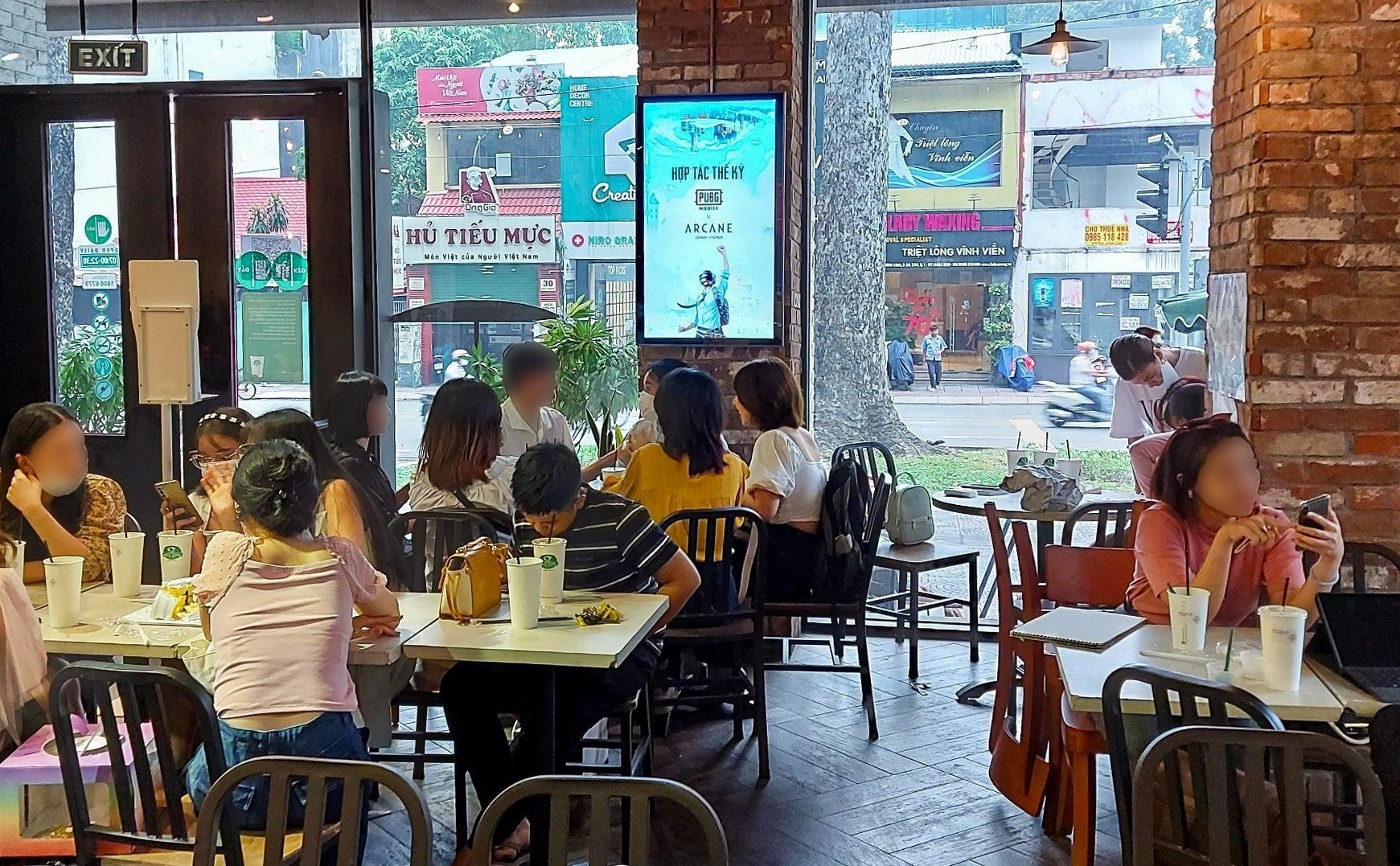 Riot Games,  game mobile anh 3