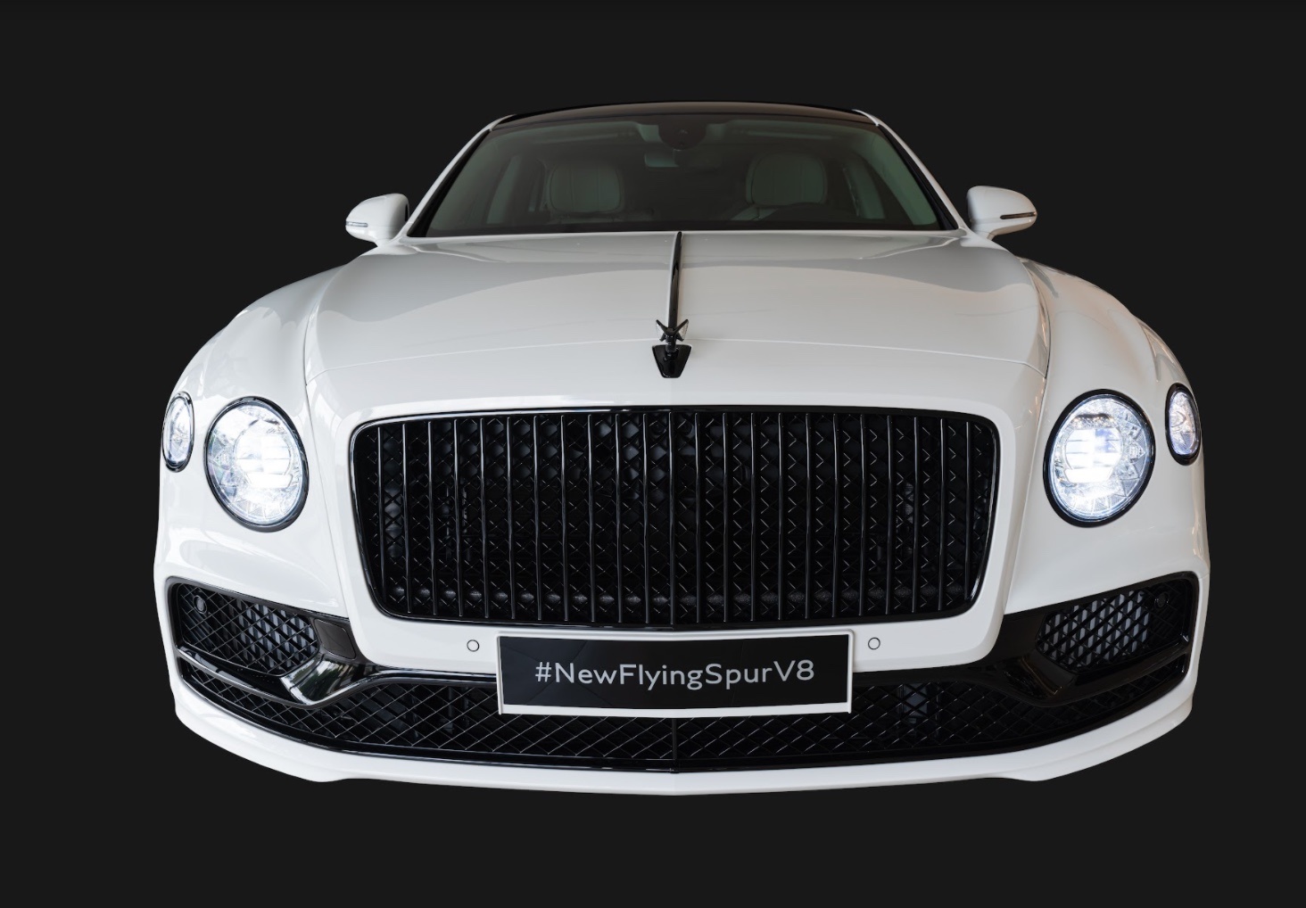 Hanh trinh ben vung va cam hung nghe thuat Viet cua Bentley hinh anh