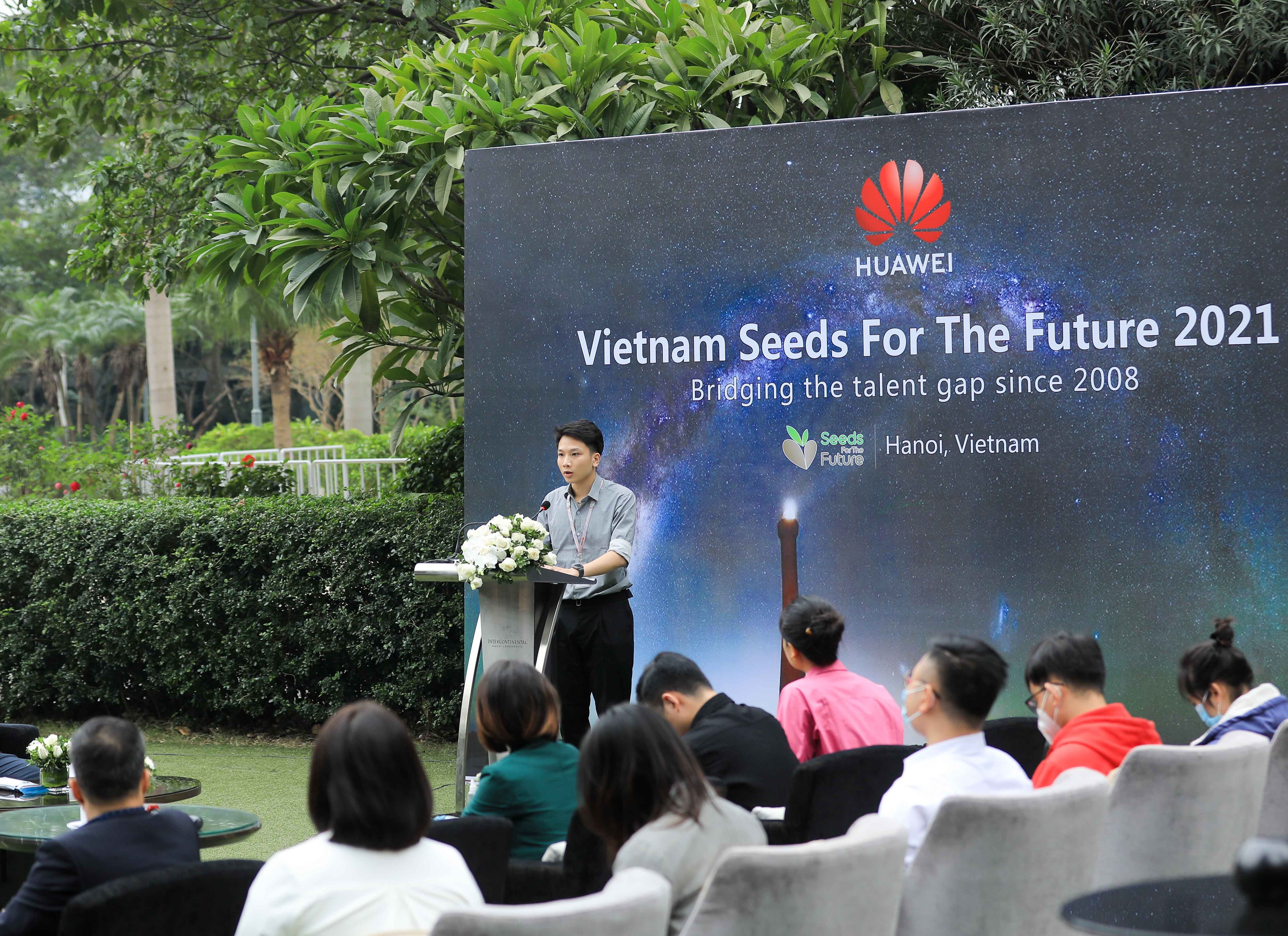 Huawei Viet Nam,  Nham Chinh Phi anh 1