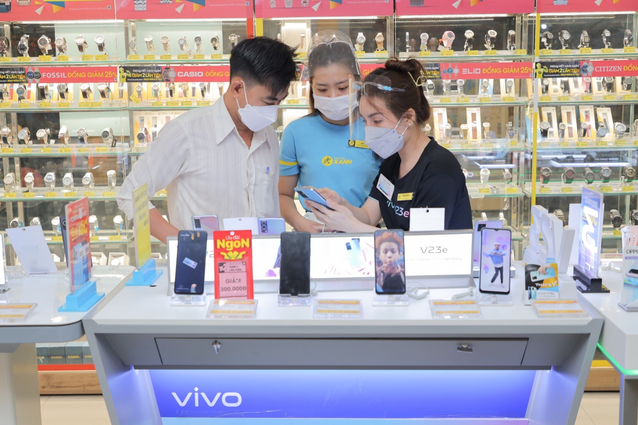 vivo V23e anh 1