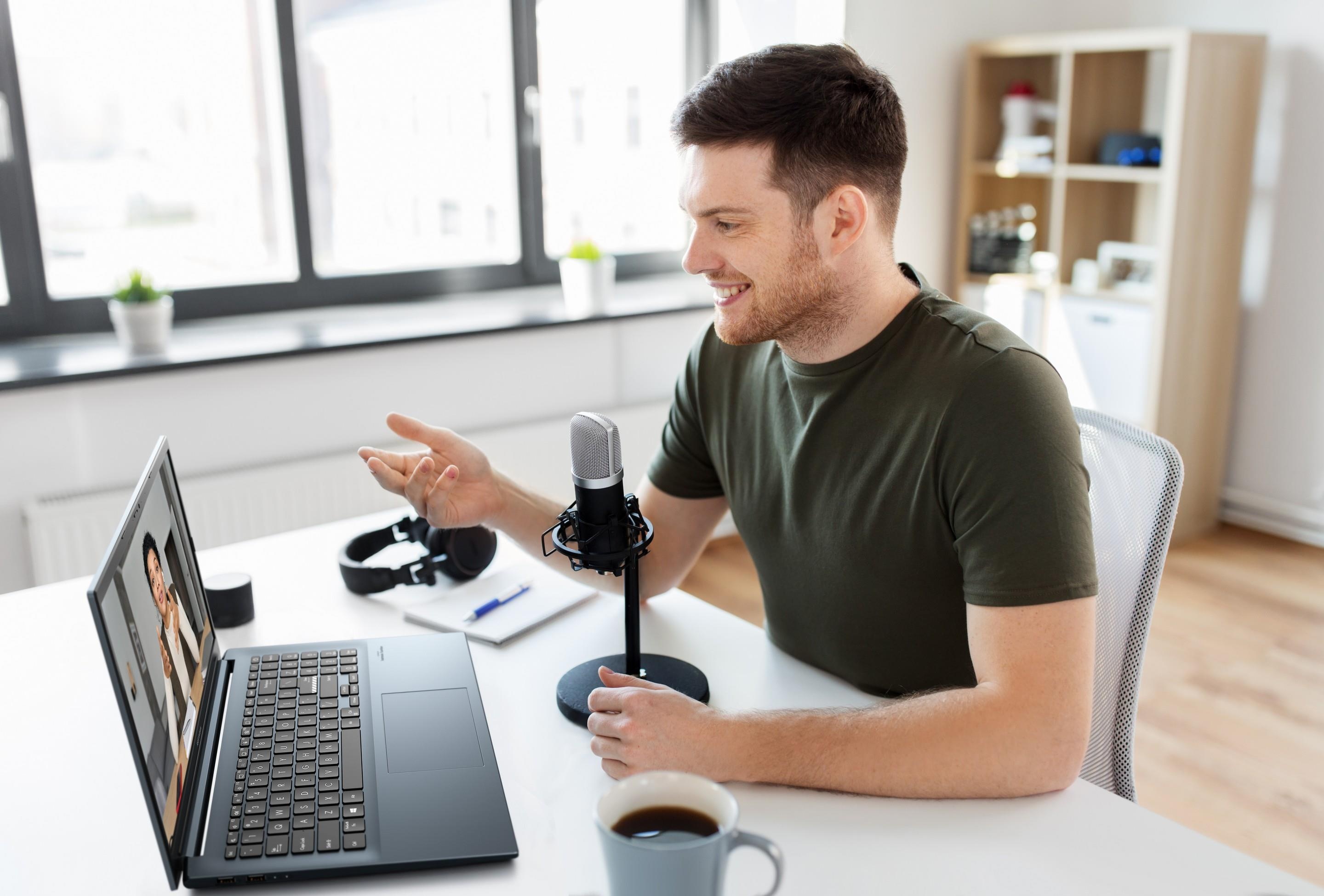 3 tieu chi chon laptop cho nguoi sang tao noi dung hinh anh