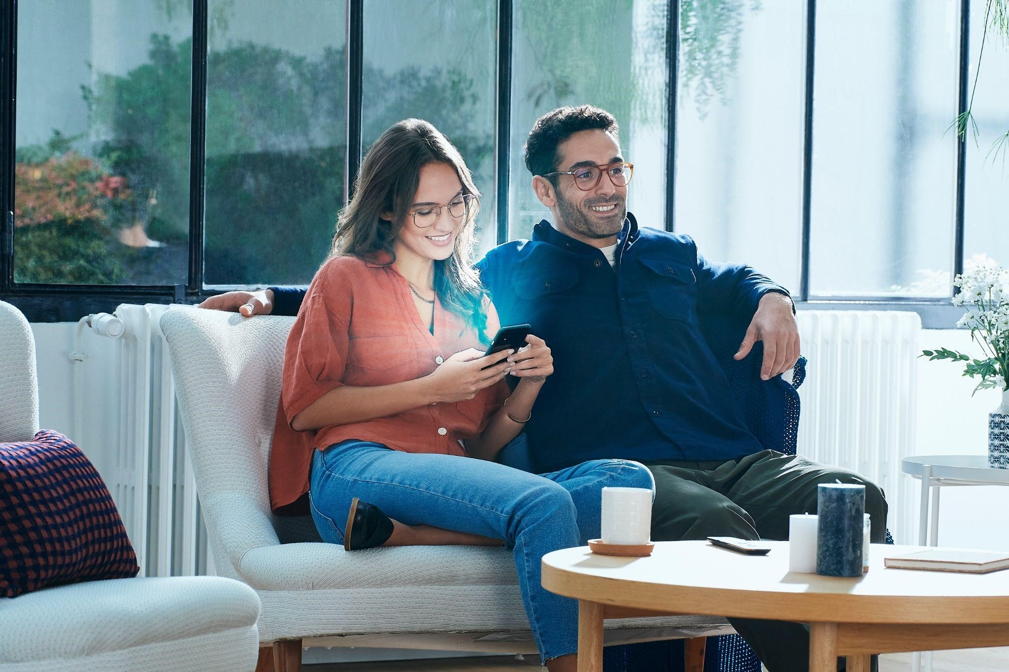 Mua trong kinh Essilor chinh hang tai Shady hinh anh